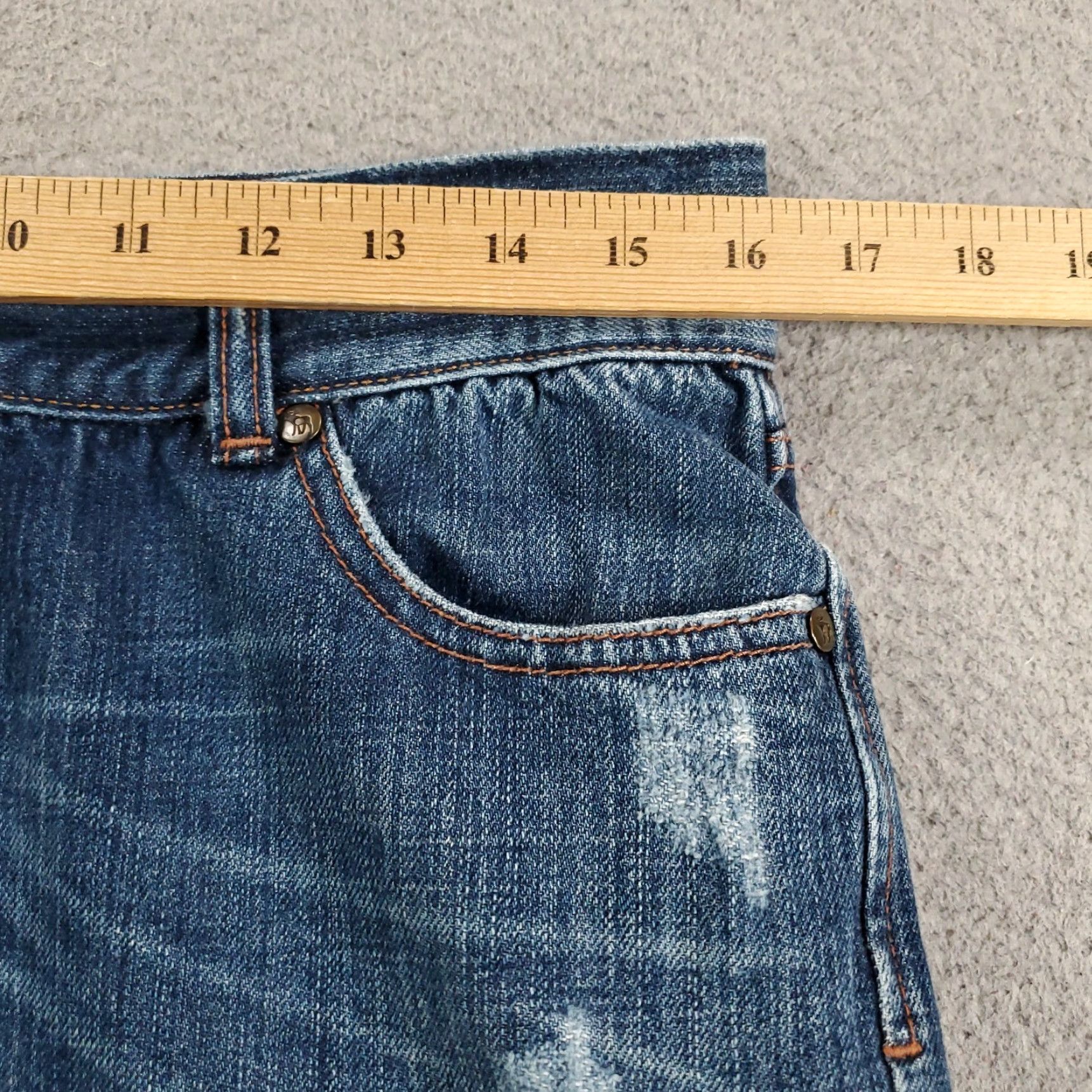 Abercrombie & Fitch Abercrombie & Fitch Jeans Womens Size 6 Straight 5-Pocket Denim Distressed Blue Flap Pockets Y2K Size 28" / US 6 / IT 42 - 3 Thumbnail