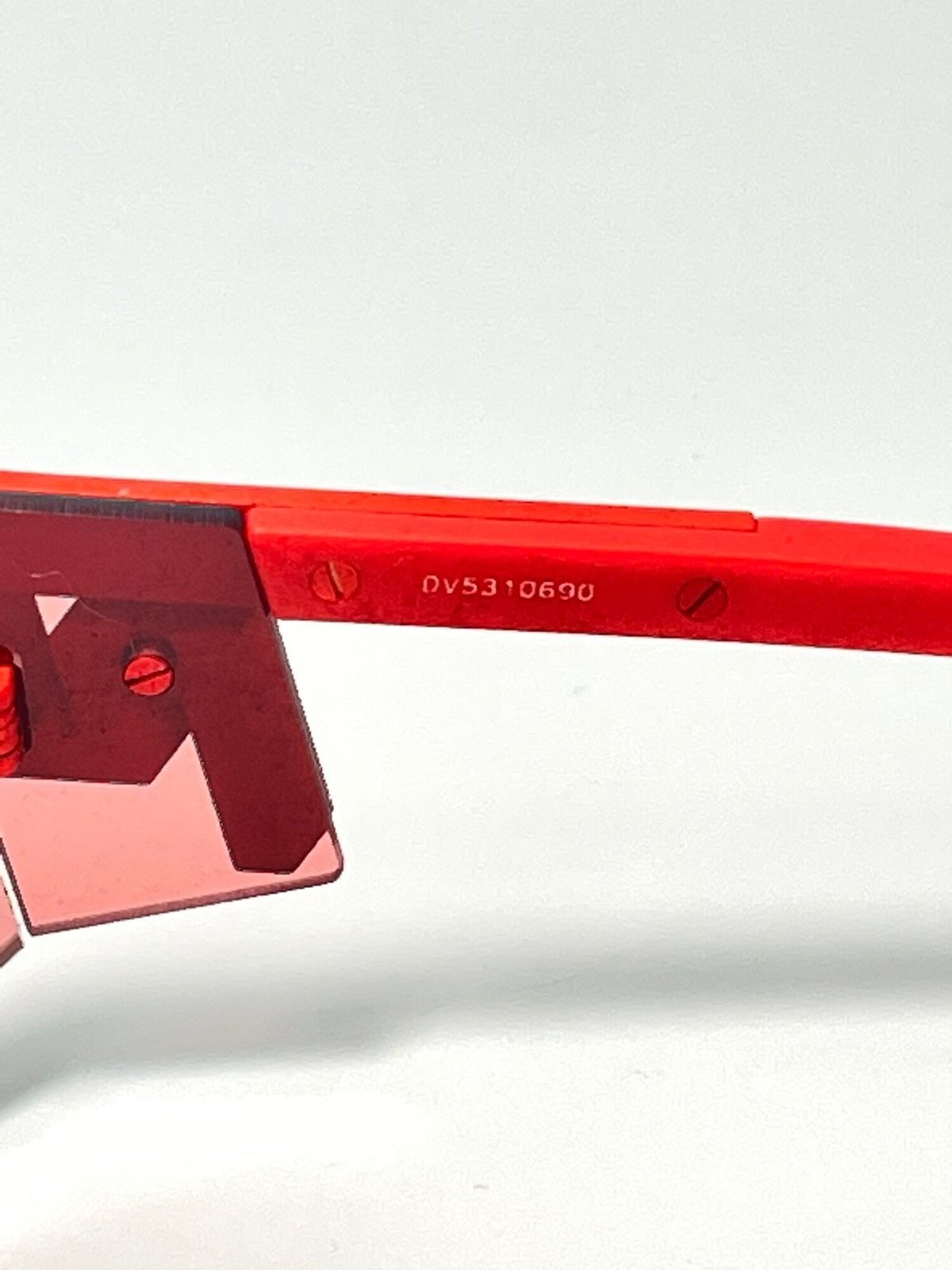 Versace BNIB Versace Red Shield Sunglasses Size ONE SIZE - 4 Thumbnail
