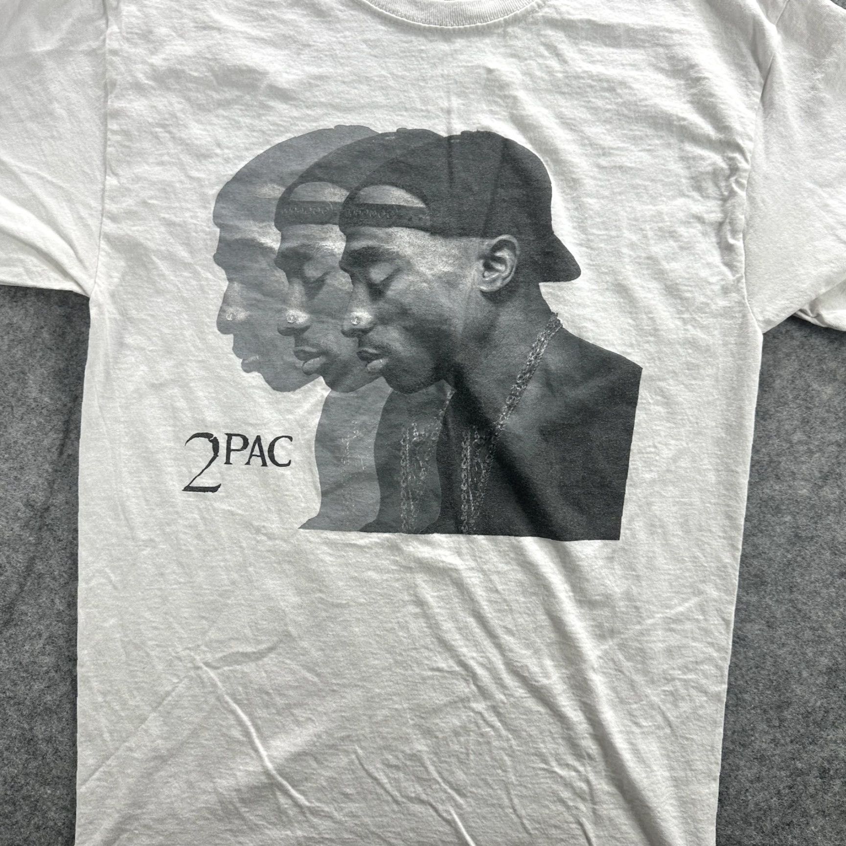 Vintage 2Pac Shirt Mens Small White Hip Hop Rap Graphic Tee 90s Music Legend T-Shirt Men XS S? Size US S / EU 44-46 / 1 - 5 Thumbnail