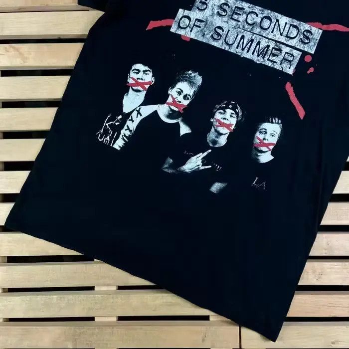 Band Tees Mens Vintage T Shirt 5 Seconds Of Summer Size M Size US M / EU 48-50 / 2 - 3 Thumbnail