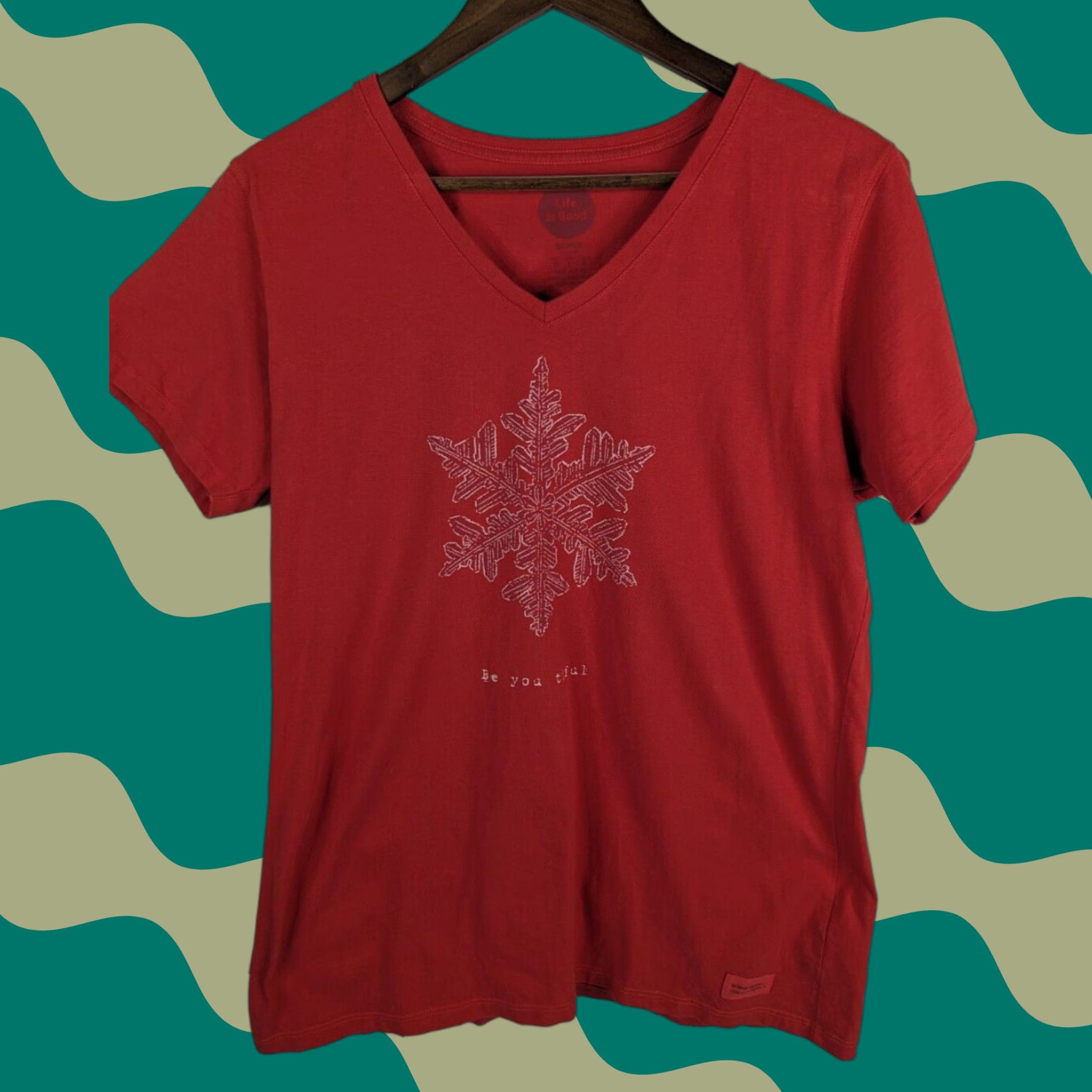 Life is Good Life is Good Red Womens Large Classic Fit Tee Shirt Be You Tiful Snowflake Fun Shirt Womens L Red Be You Tiful Snowflake Fun Size L / US 10 / IT 46 - 1 Thumbnail