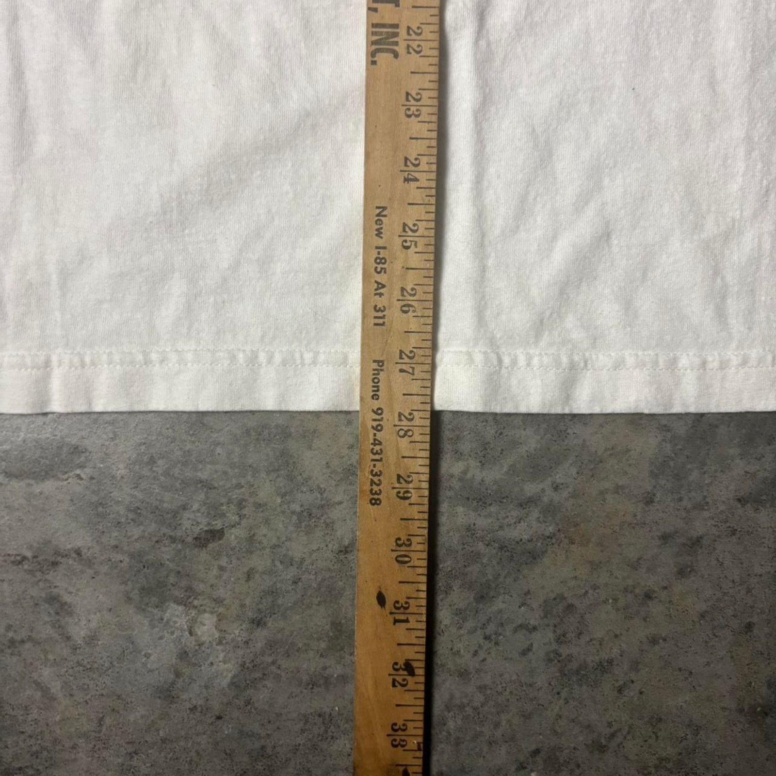 Vintage Vintage 2001 National Lampoons Wally World Ringer Tee Size L Size US L / EU 52-54 / 3 - 6 Thumbnail