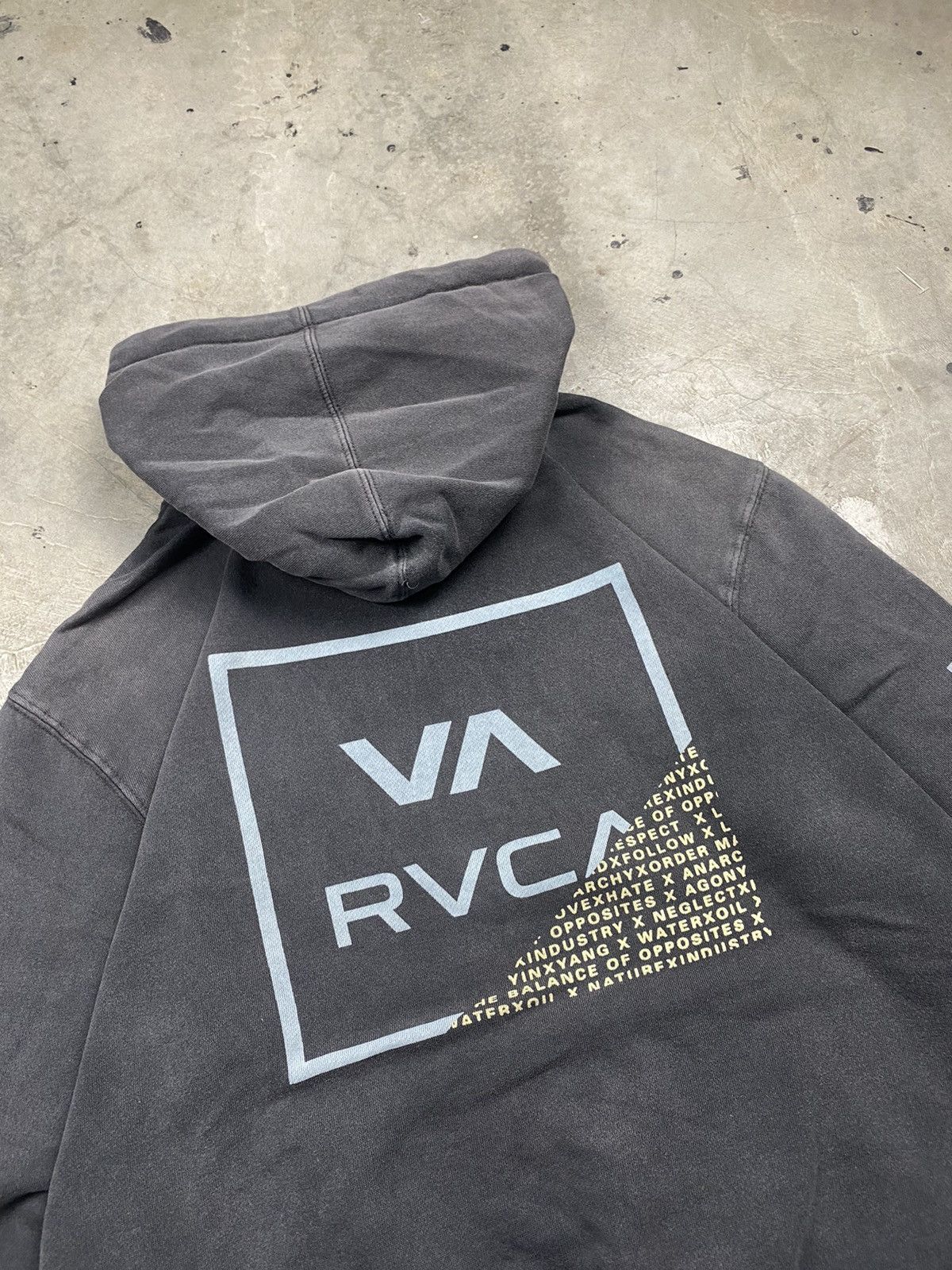 RVCA RVCA Surf Sunfaded Washed Pullover Size US M / EU 48-50 / 2 - 2 Thumbnail