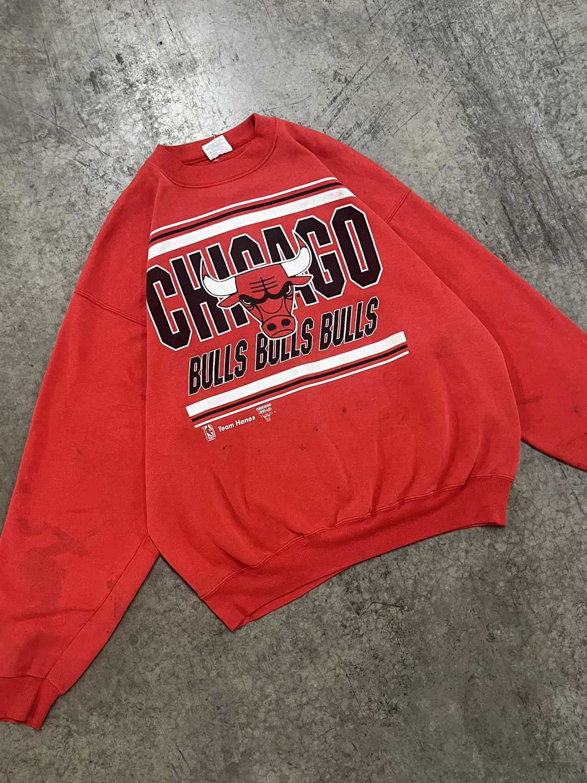Vintage Vintage Chicago bulls 90s crewneck boxy fit streetwear hype Size US XXL / EU 58 / 5 - 3 Thumbnail