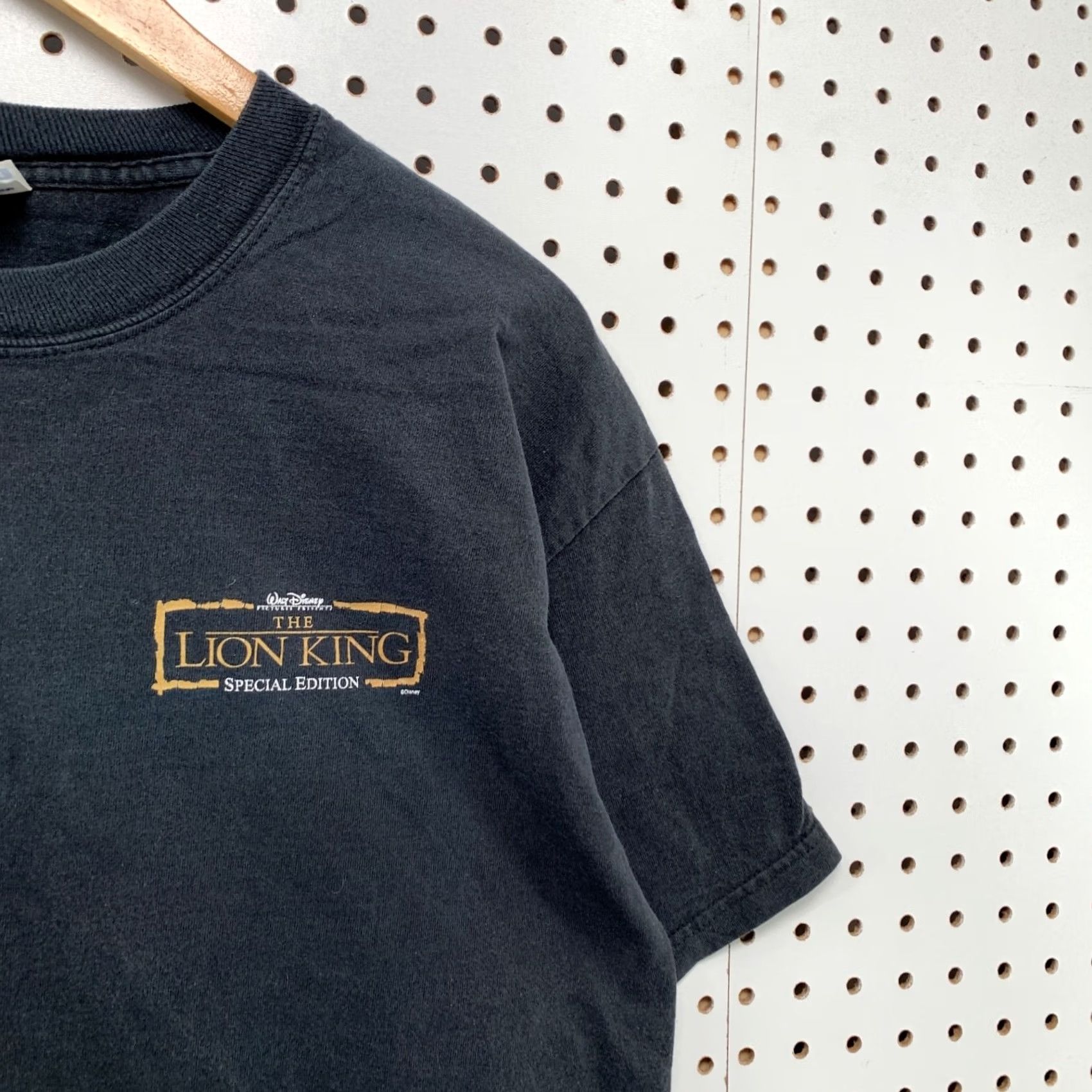 Hanes VTG Lion King Special Edition Shirt Mens L Faded Black Movie Promo Size US L / EU 52-54 / 3 - 6 Thumbnail