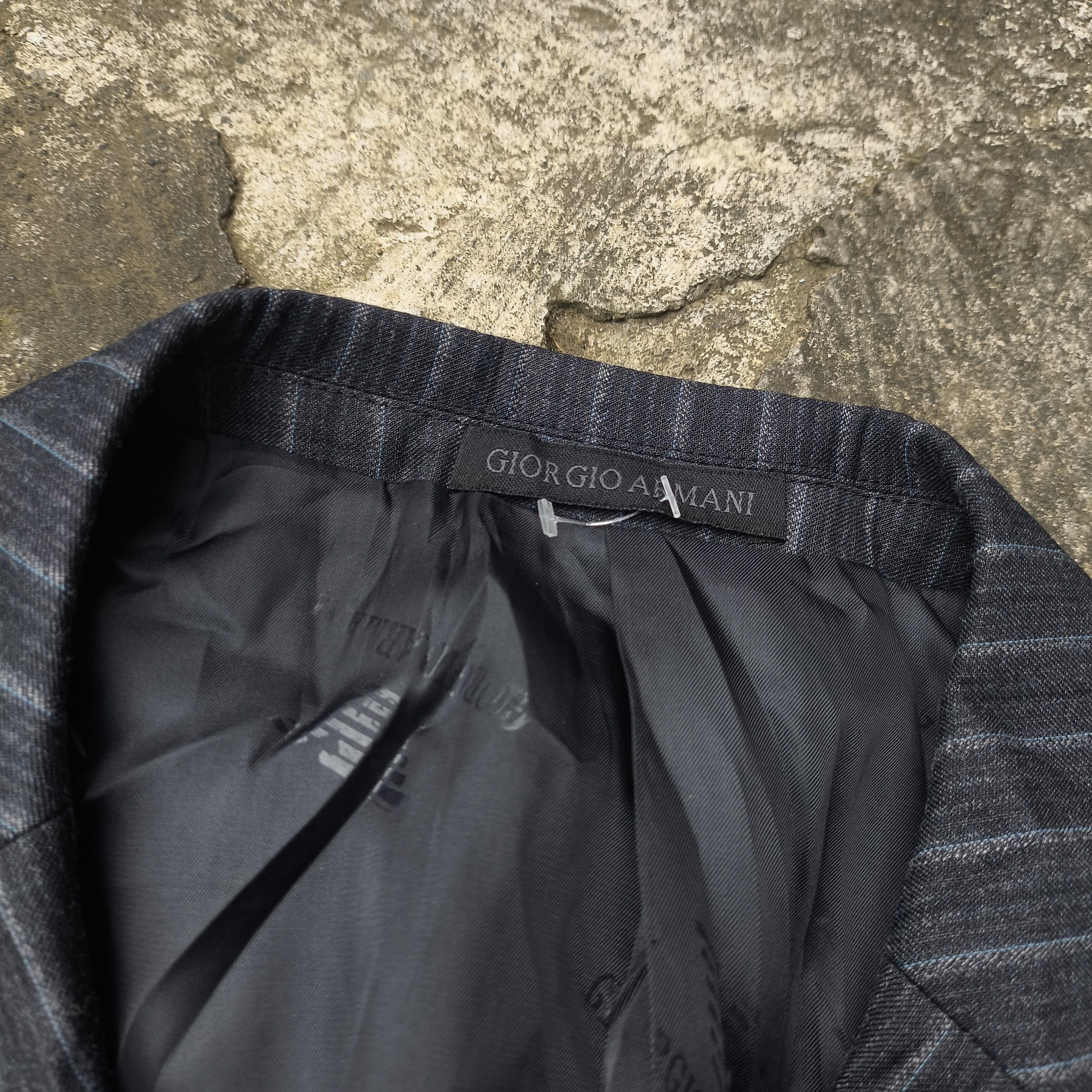 Giorgio Armani Giorgio Armani striped blazer suits kacket Size US L / EU 52-54 / 3 - 2 Thumbnail