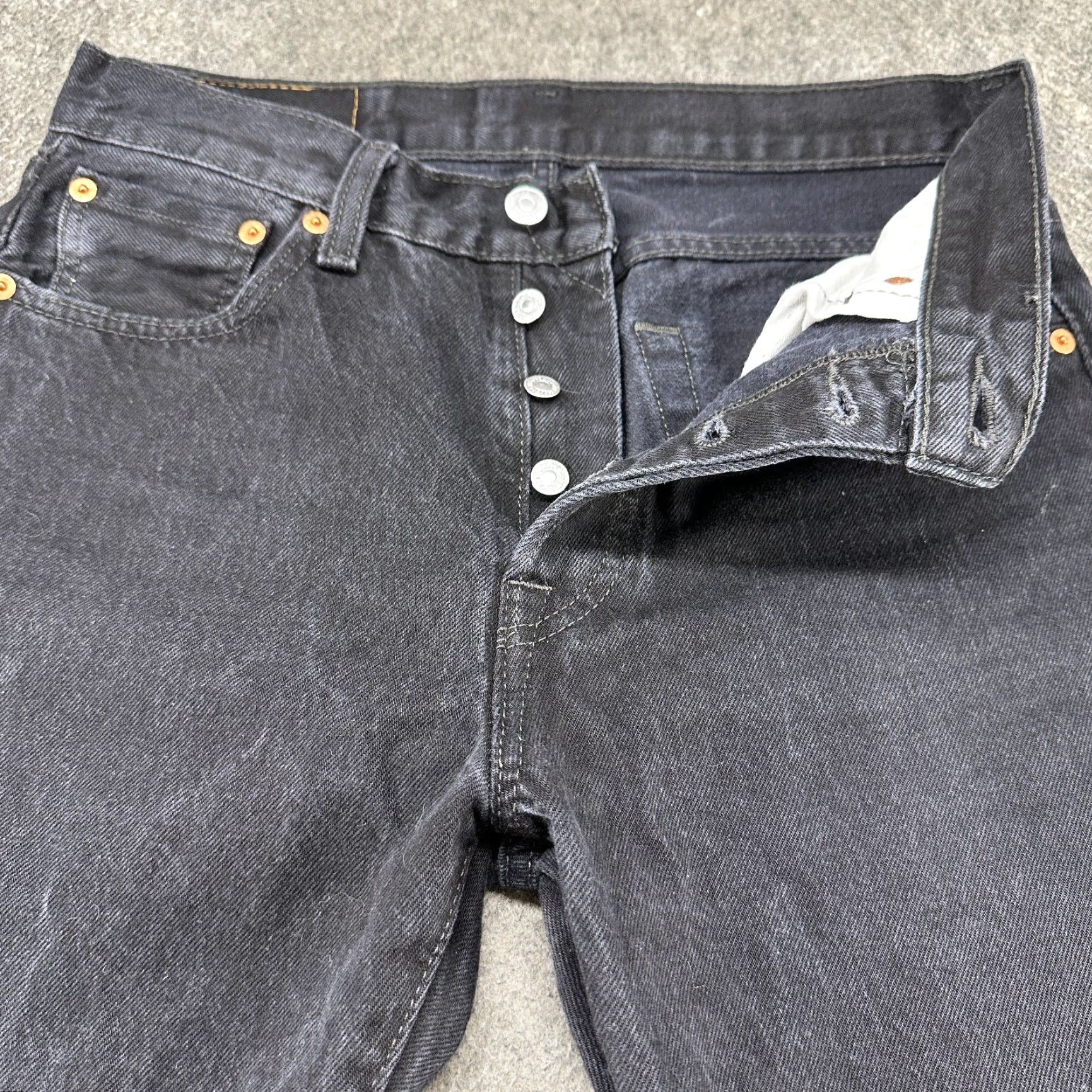 Levi's Levi's 501 Jeans Mens 30x32 Black Dark Wash Straight Leg Regular Fit Button Fly 5-Pocket Denim Cotton Spring Fall Winter Summer Mens Regular Jeans Size US 30 / EU 46 - 2 Thumbnail