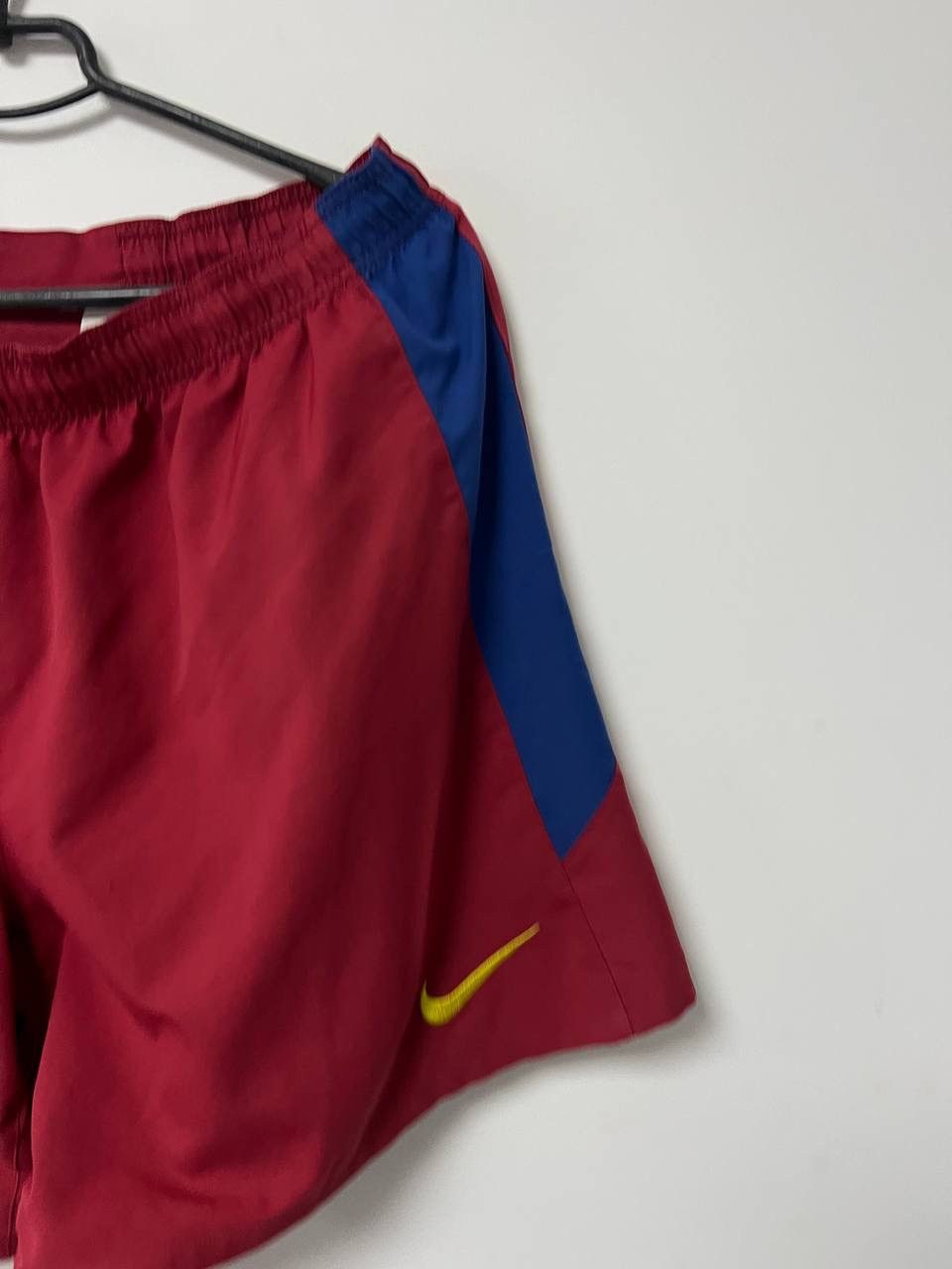Nike Barcelona 2010/2011 Home Football Shorts Soccer Kit Nike L Size US 36 / EU 52 - 7 Thumbnail