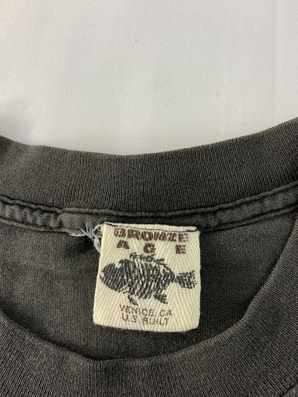 Vintage Vintage 90s Bronze Age Fossil Logo Skateboard Tee Size US L / EU 52-54 / 3 - 5 Thumbnail