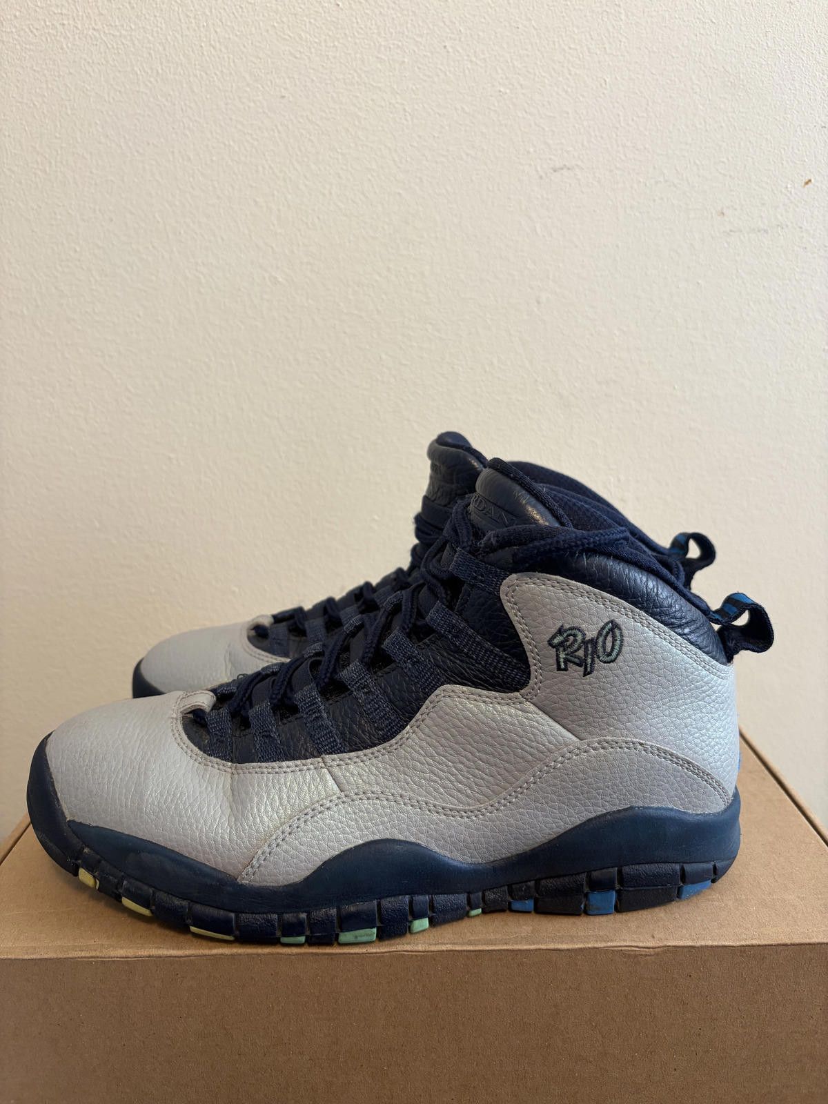 Jordan Brand Air Jordan 10 Men's Retro Rio Shoes (Size 7) Size US 7 / EU 40 - 3 Thumbnail