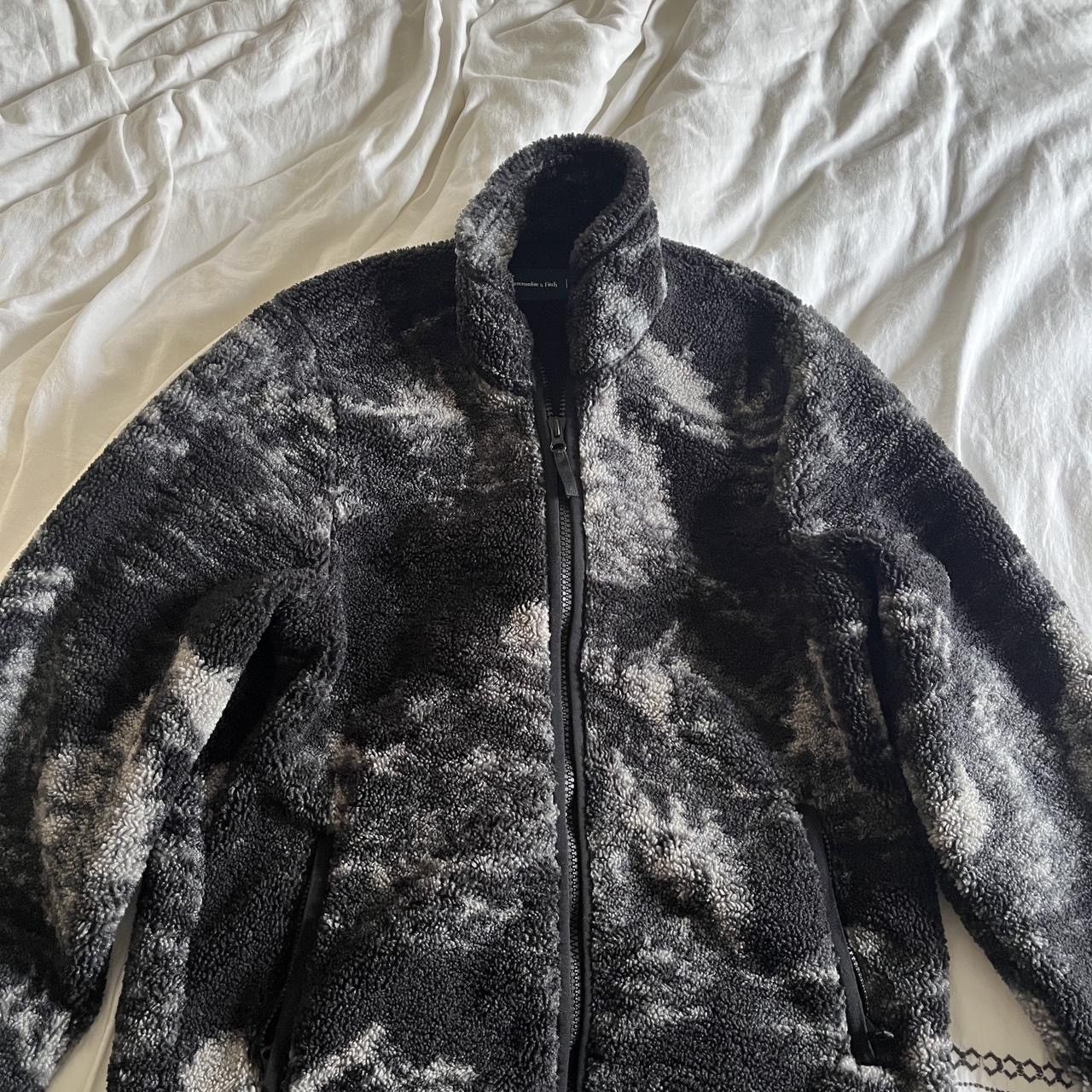 Abercrombie & Fitch Abercrombie & Fitch Pattern Fleece Jacket Size US S / EU 44-46 / 1 - 1 Thumbnail