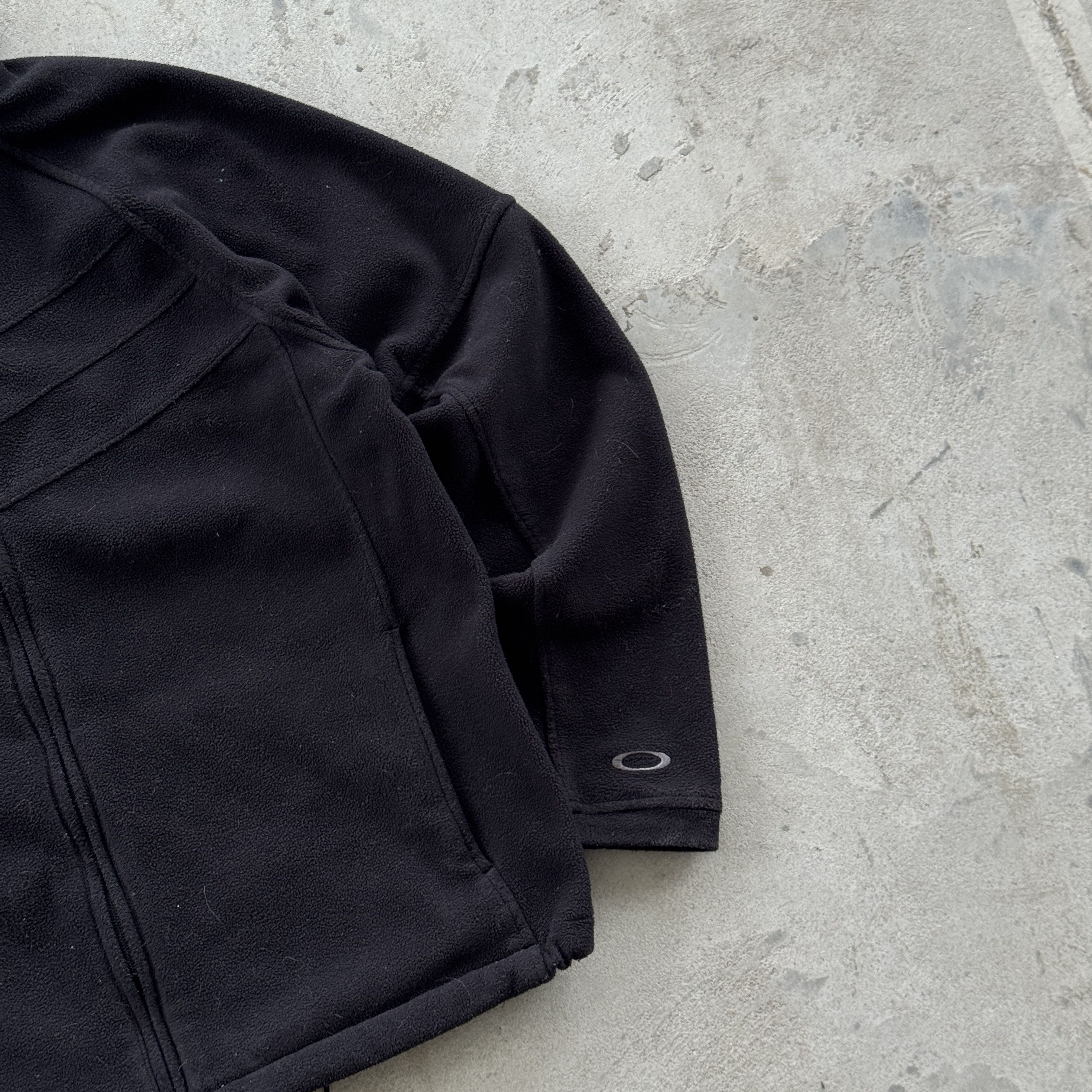 Oakley Vintage Oakley Tactical Fleece Zip Up Jacket Black Gorpcore Size US M / EU 48-50 / 2 - 2 Thumbnail