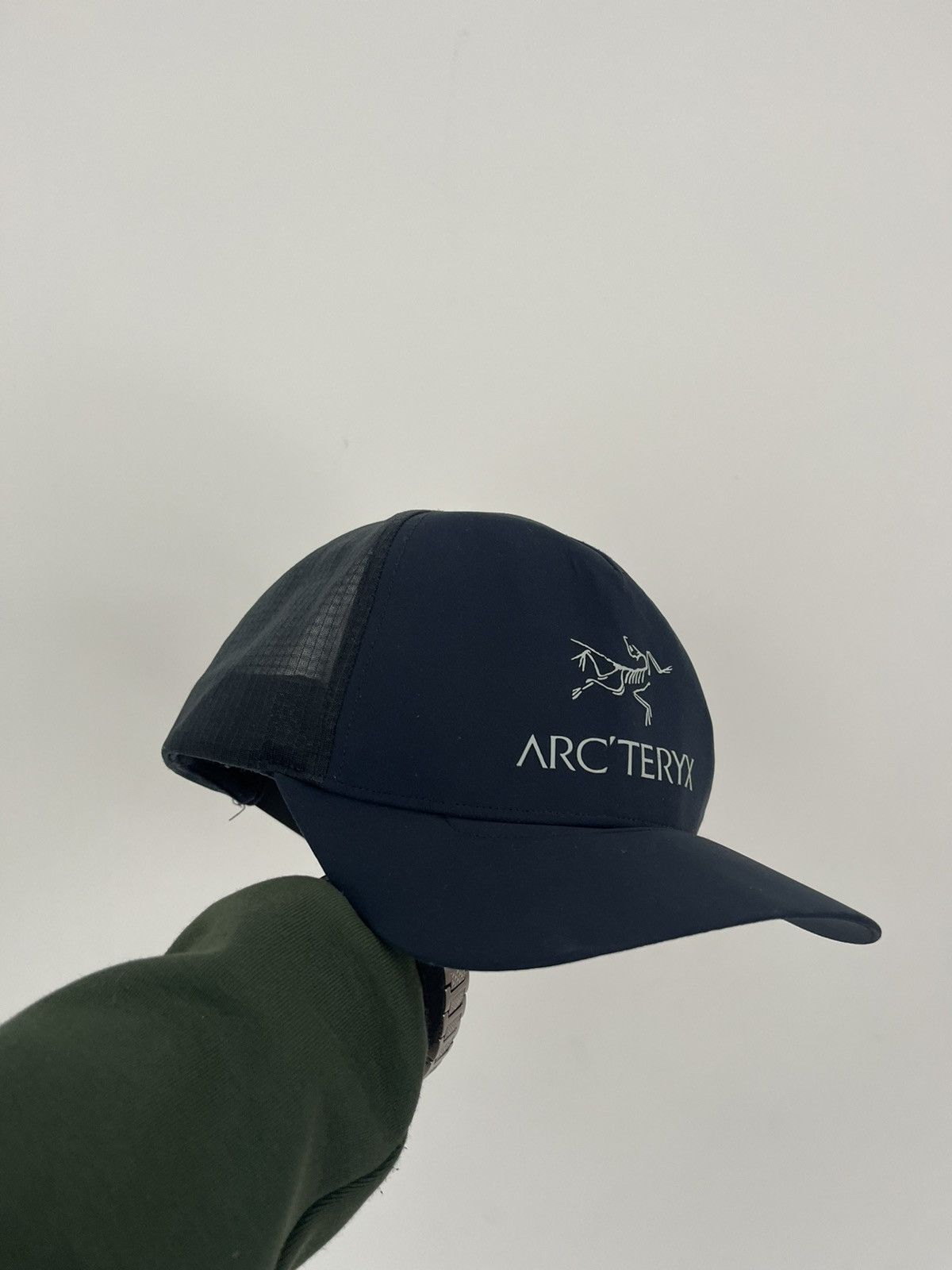 Arc'teryx Arc’teryx Logo Cap Black Gorpcore Outdoor Hat Size ONE SIZE - 3 Thumbnail