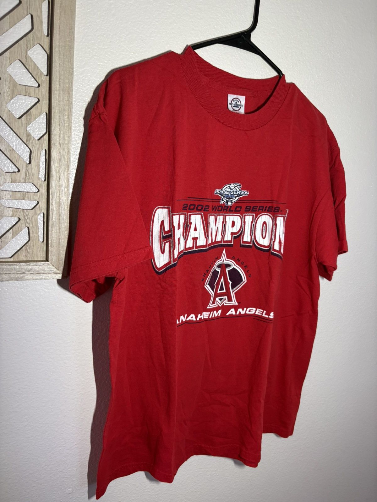 Delta Vintage MLB Anaheim Angels World Series Champions shirt Sz L Size US L / EU 52-54 / 3 - 10 Thumbnail