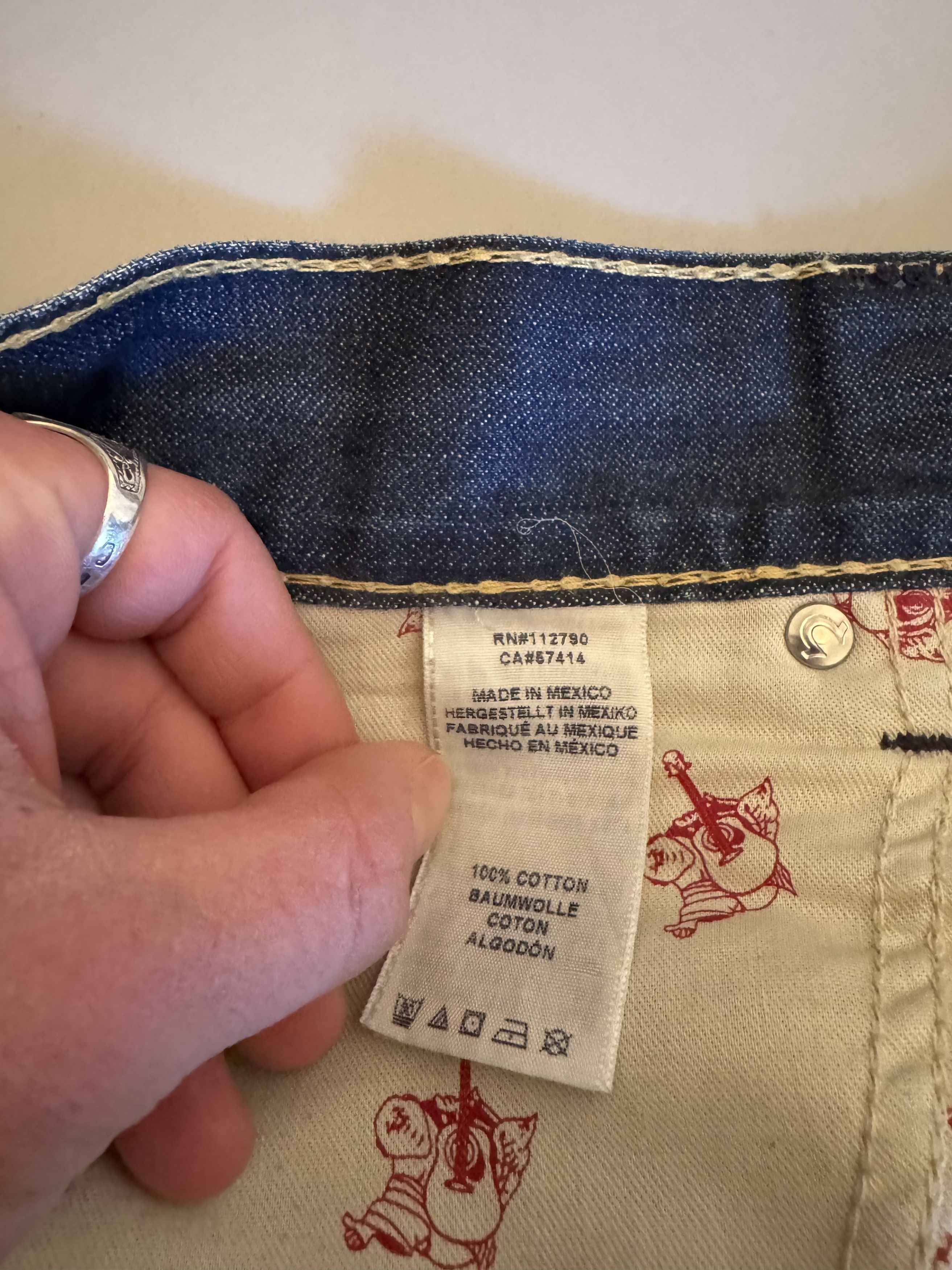 True Religion Vintage True Religion SLIM FLAP GOLD BIG T Denim Jeans Size US 44 / EU 60 - 8 Thumbnail