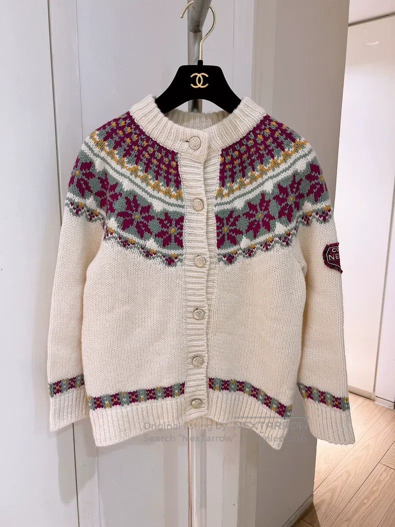 Chanel Chanel 18 Ski Sweater Cardigan sweater Size XS / US 0-2 / IT 36-38 - 1 Thumbnail