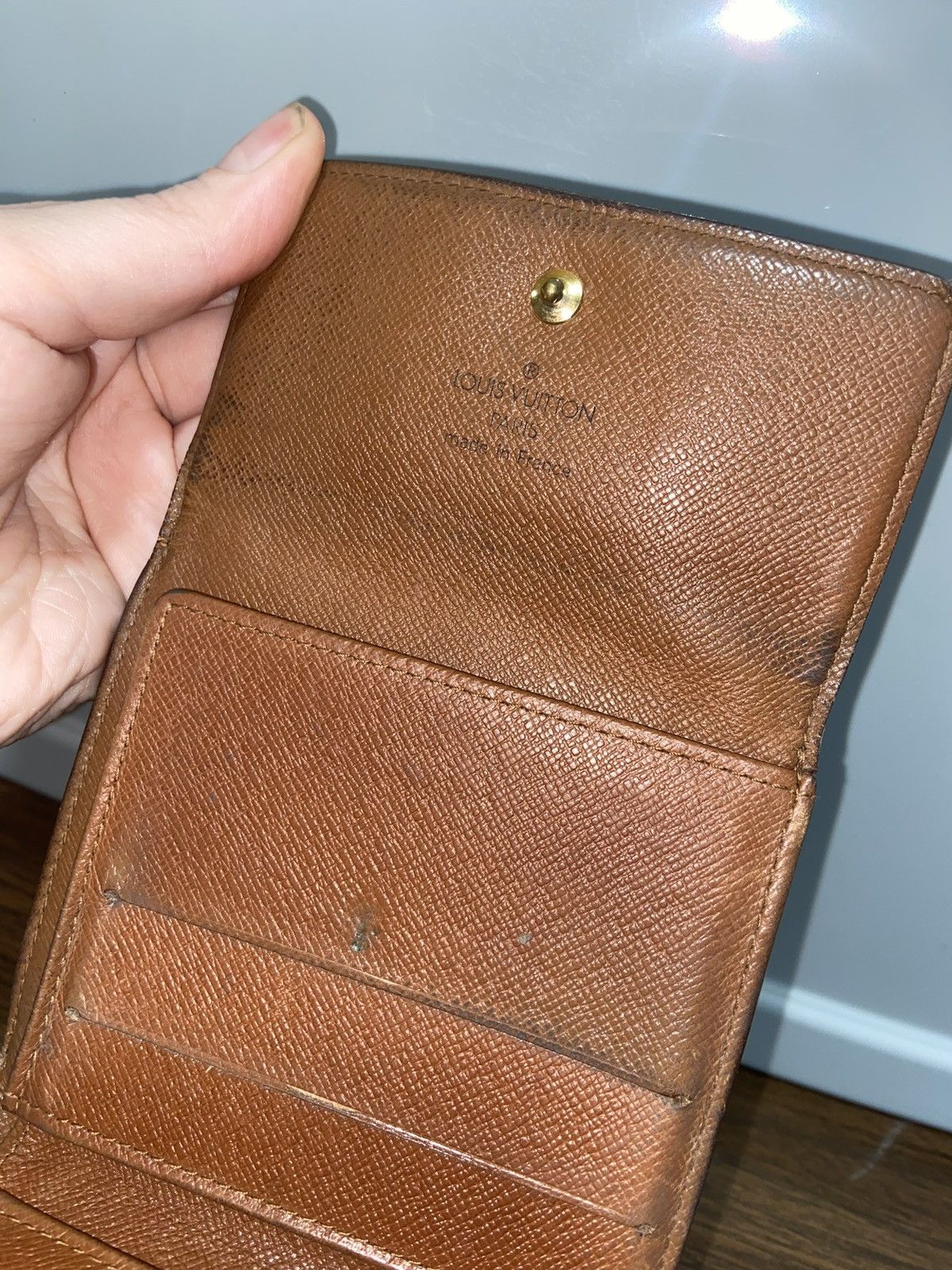 Louis Vuitton LV Bi-Fold Monogram Wallet Size ONE SIZE - 13 Thumbnail
