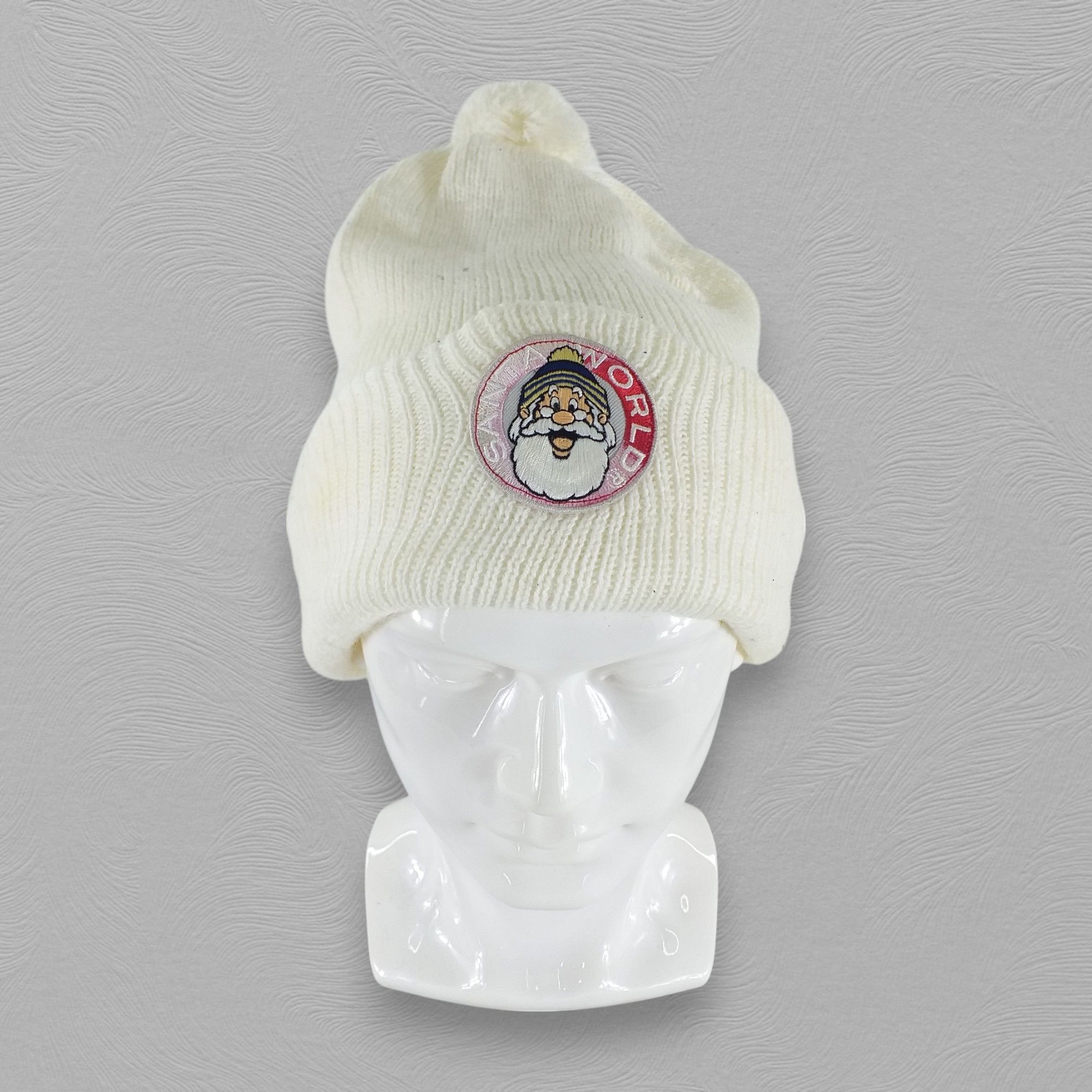 Japanese Brand Santa World Embroidery Snow Cap Hat Beanie BN299 Size ONE SIZE - 1 Thumbnail