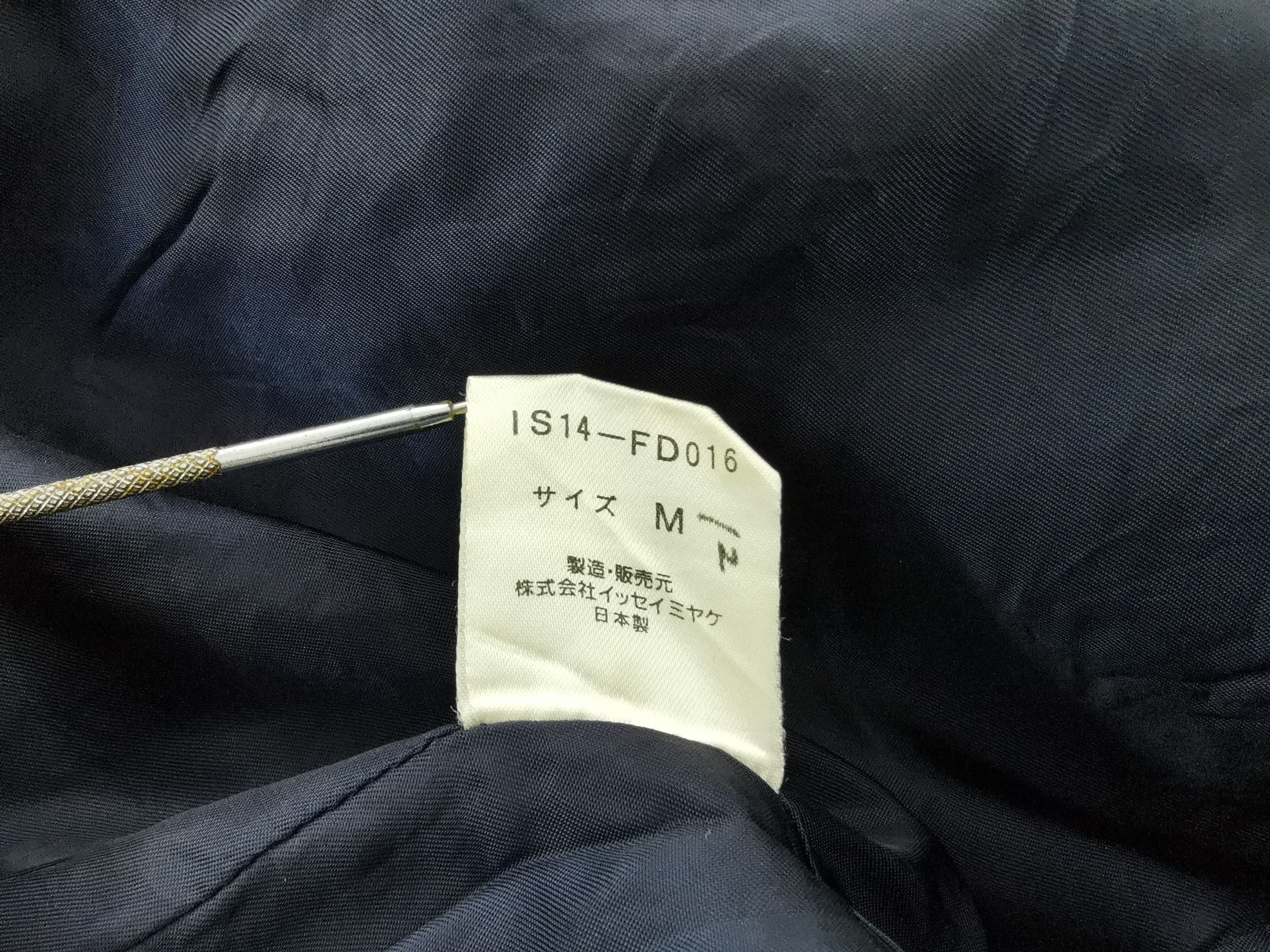 Issey Miyake Vintage 90's Issey Miyake Corduroy Coat Made In Japan Size M / US 6-8 / IT 42-44 - 6 Thumbnail