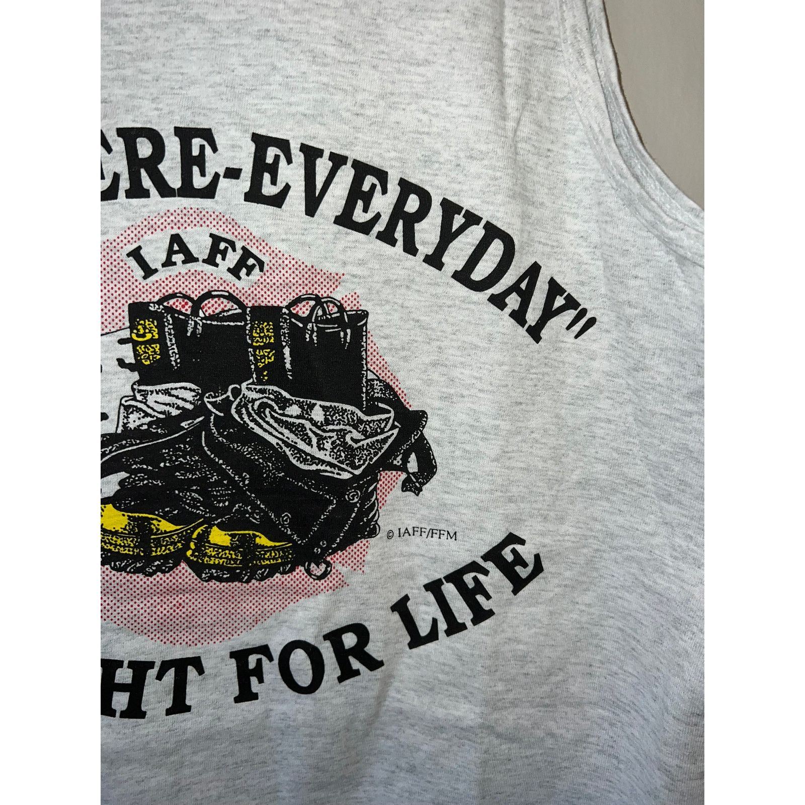 Fruit Of The Loom Vintage Firefigher Shirt Fallen Fire Fighter Memorial IAFF M Size US M / EU 48-50 / 2 - 7 Thumbnail
