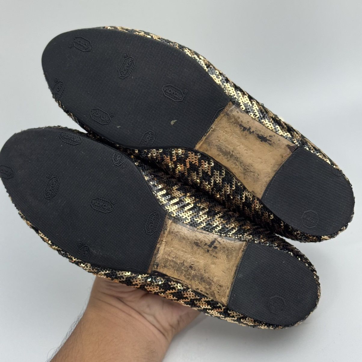 Salvatore Ferragamo Salvatore Ferragamo Varina Coo Ballet Flats Black & Gold🖤✨ Size US 6 / IT 36 - 10 Thumbnail