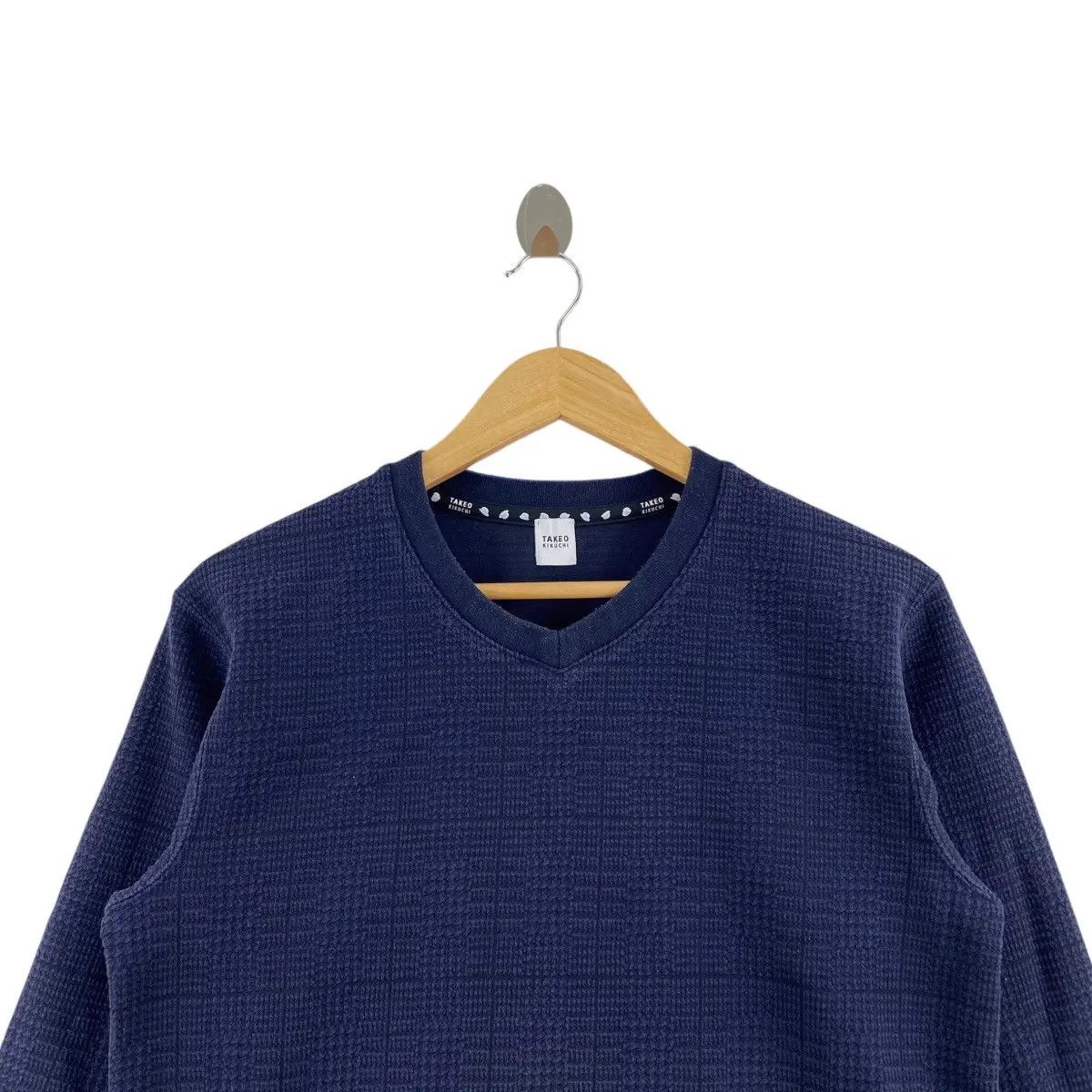 Takeo Kikuchi Vintage TAKEO KIKUCHI JAPAN Quilted Plain Tee Shirt Top Size M / US 6-8 / IT 42-44 - 2 Thumbnail