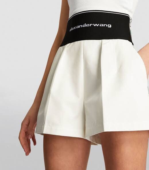 Alexander Wang ALEXANDERWANG SAFARI LOGO SHORT Size 26" / US 2 / IT 38 - 1 Thumbnail