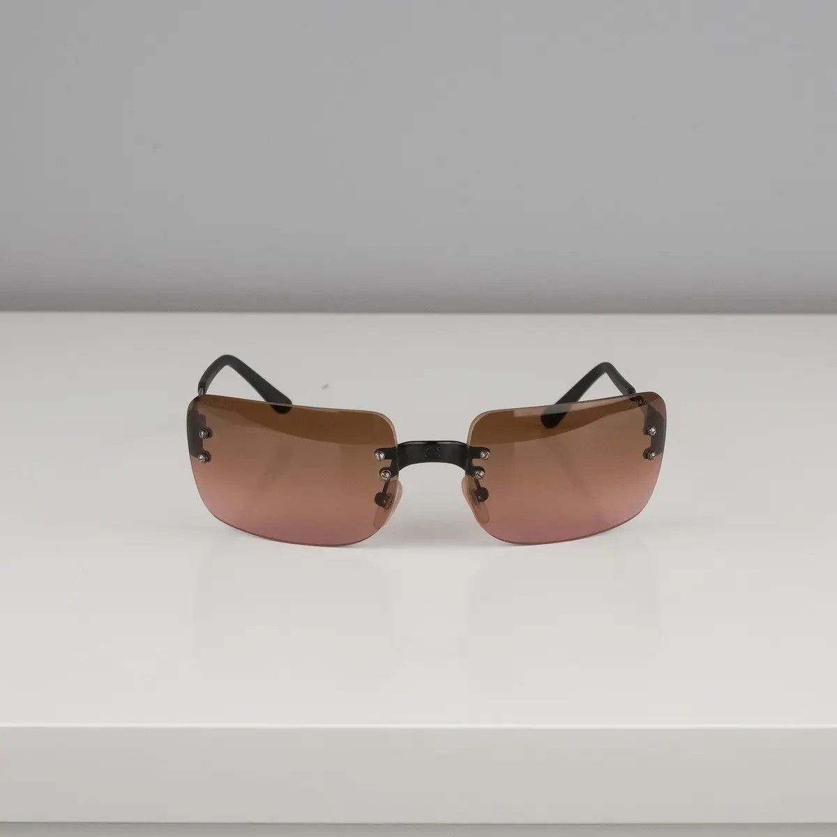 Chanel CHANEL SUNGLASSES 4005 LOGO CC Wrap Metal Vintage Iconic Size ONE SIZE - 2 Thumbnail