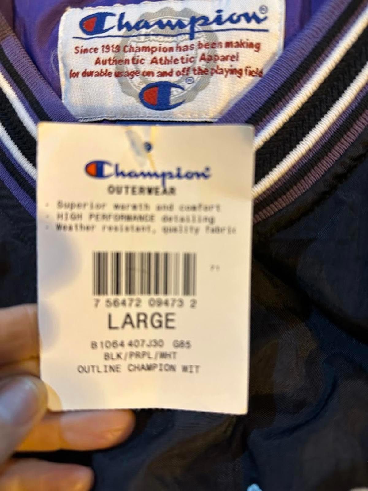 Champion Champion V-Neck Pullover Windbreaker Jacket L Size US L / EU 52-54 / 3 - 4 Thumbnail
