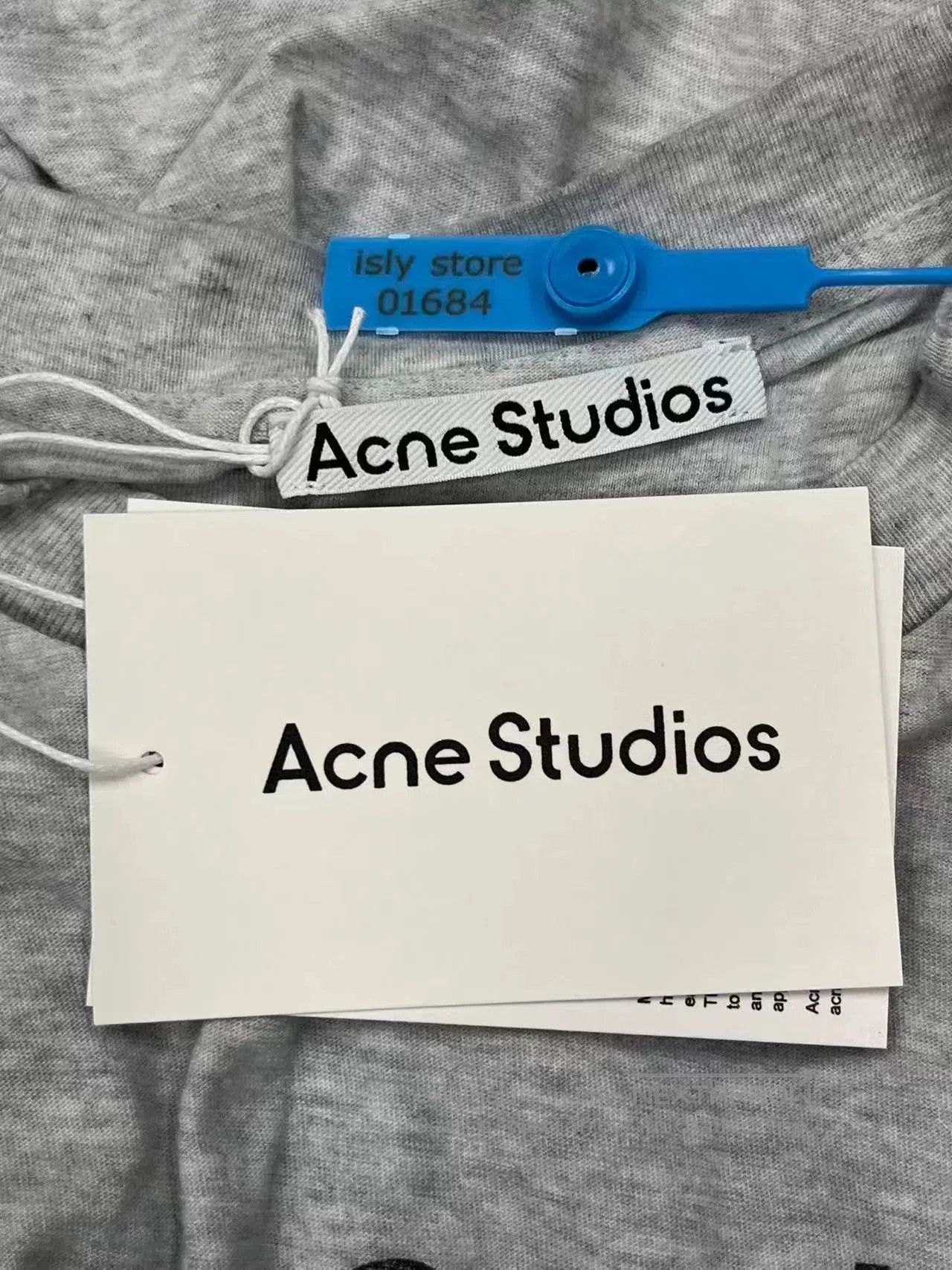 Acne Studios Acne Studios 1996 Logo Print Crewneck T-Shirt. Size XXS / US 00 / IT 34 - 5 Thumbnail