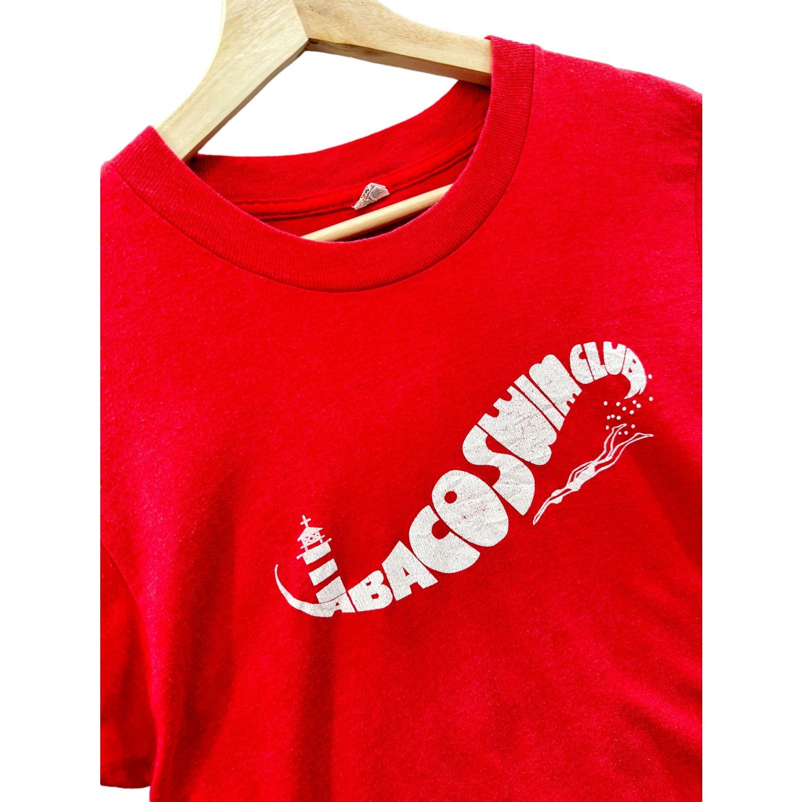 Vintage 1990's Screen Stars Abaco Swim Club Graphic Tee Size US M / EU 48-50 / 2 - 4 Thumbnail