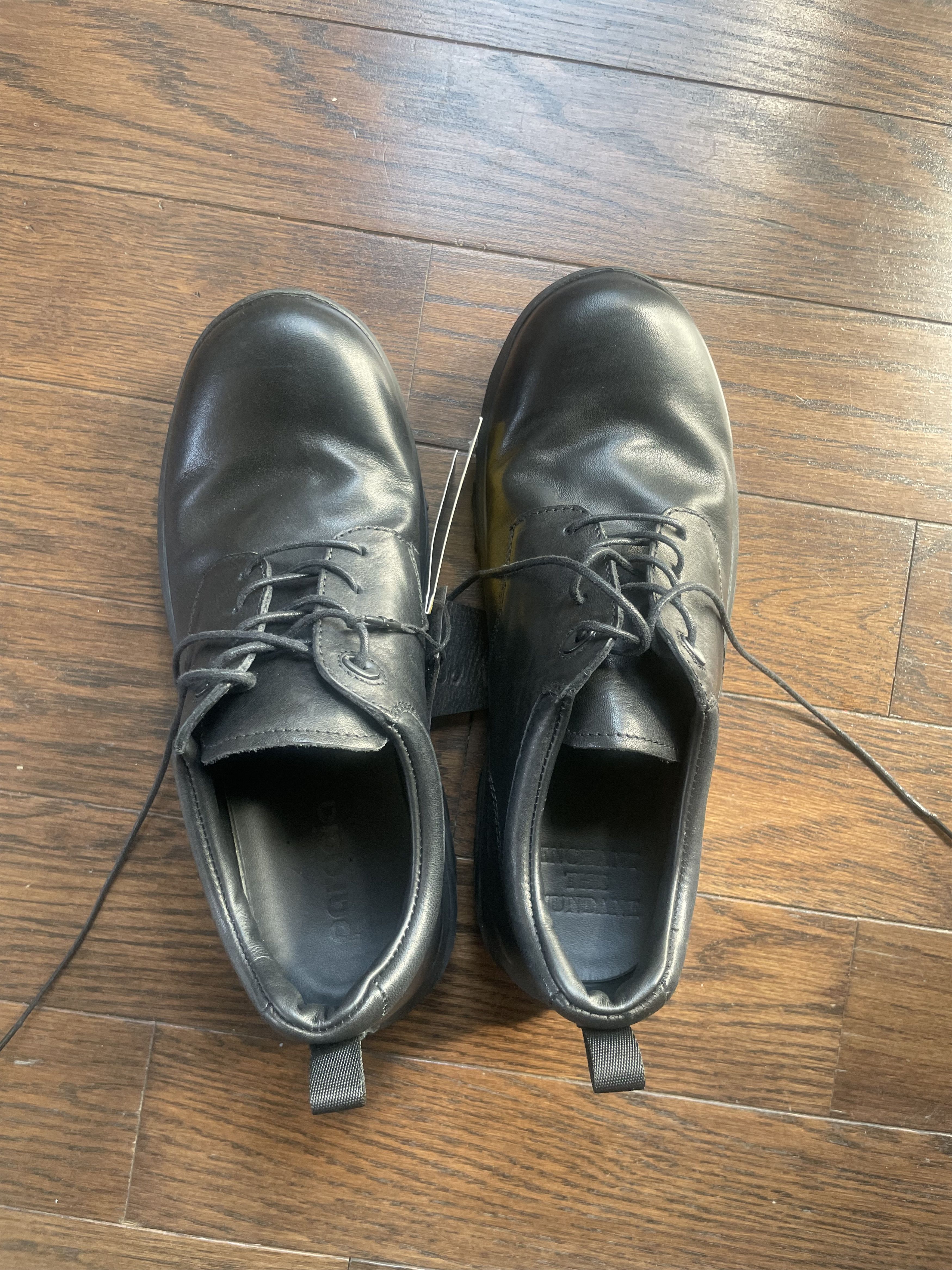 Other Paracia Non-Safety Shoe Size US 6 / EU 39 - 2 Thumbnail