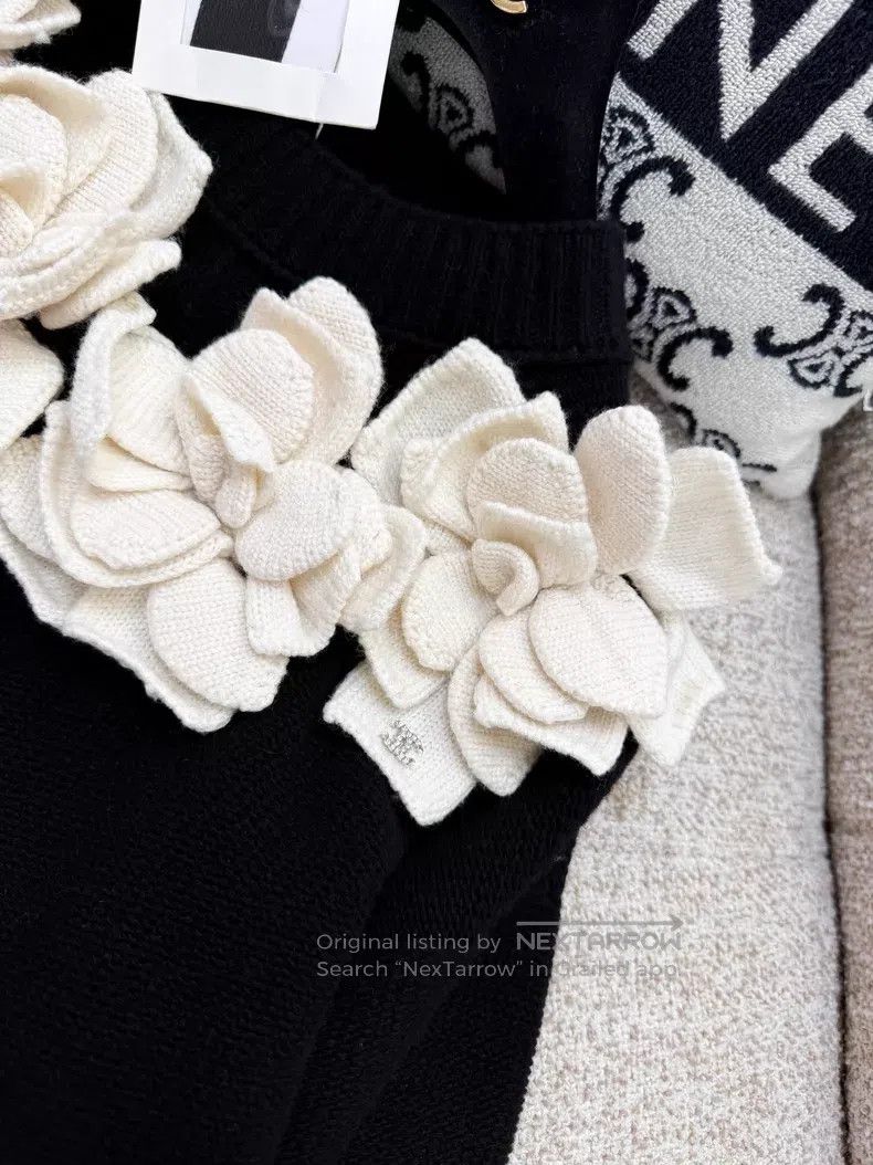 Chanel Chanel Three-dimensional camellia collar long-sleeved dres Size XS / US 0-2 / IT 36-38 - 4 Thumbnail