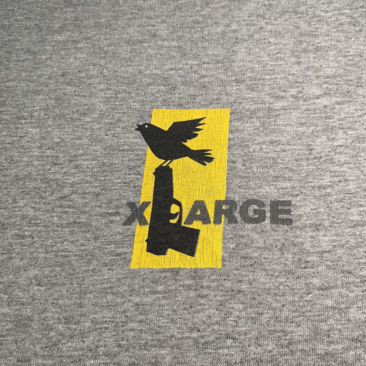 Vintage VINTAGE 1998 XLARGE BIRD ON GUN T SHIRT Size US M / EU 48-50 / 2 - 9 Thumbnail