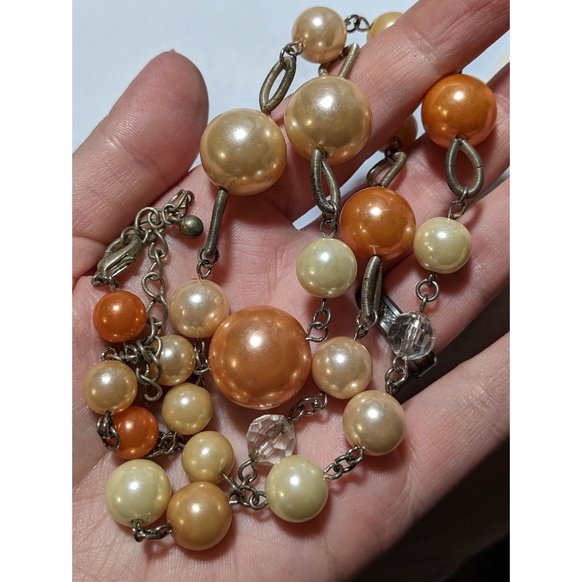 Other Orange Cream Vintage Pearl Beaded Necklace Size ONE SIZE - 8 Thumbnail