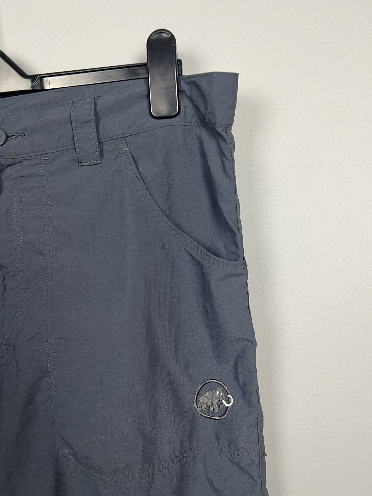 Mammut × Vintage (54) Mammut breeches / hiking shorts Size US 37 - 2 Thumbnail