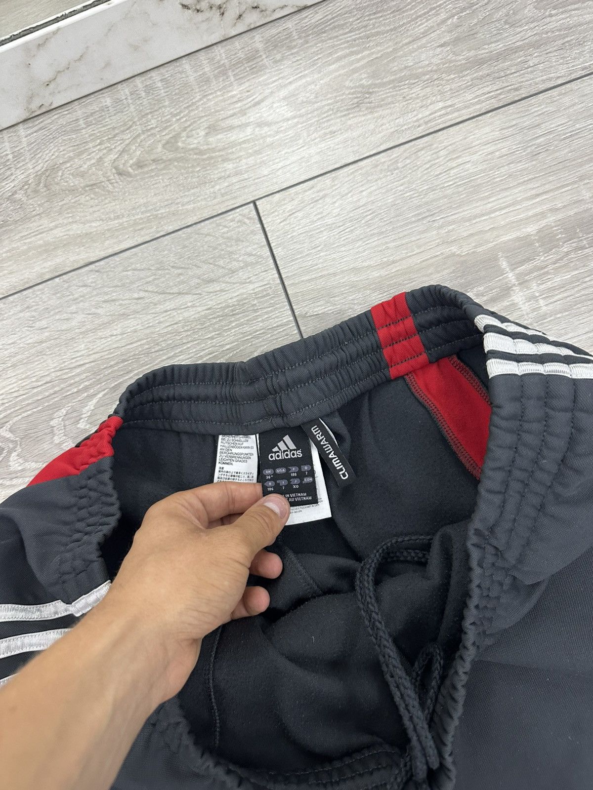 Adidas Adidas Vintage Gray 90s Liverpool Baggy Sweatpants Size US 36 / EU 52 - 5 Thumbnail