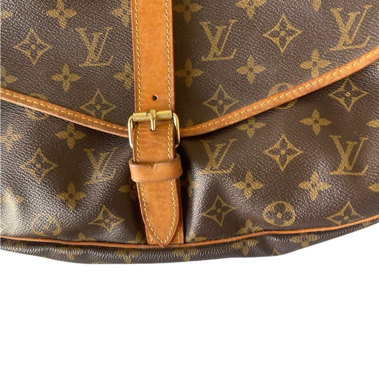 Louis Vuitton Louis Vuitton Vintage Samur 35 Crossbody Size ONE SIZE - 3 Thumbnail