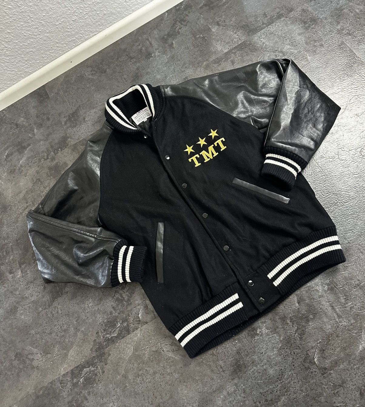 TMT Iconic TMT Japan 🇯🇵 “Big Holiday” Varsity Jacket – Rare Size US L / EU 52-54 / 3 - 1 Thumbnail
