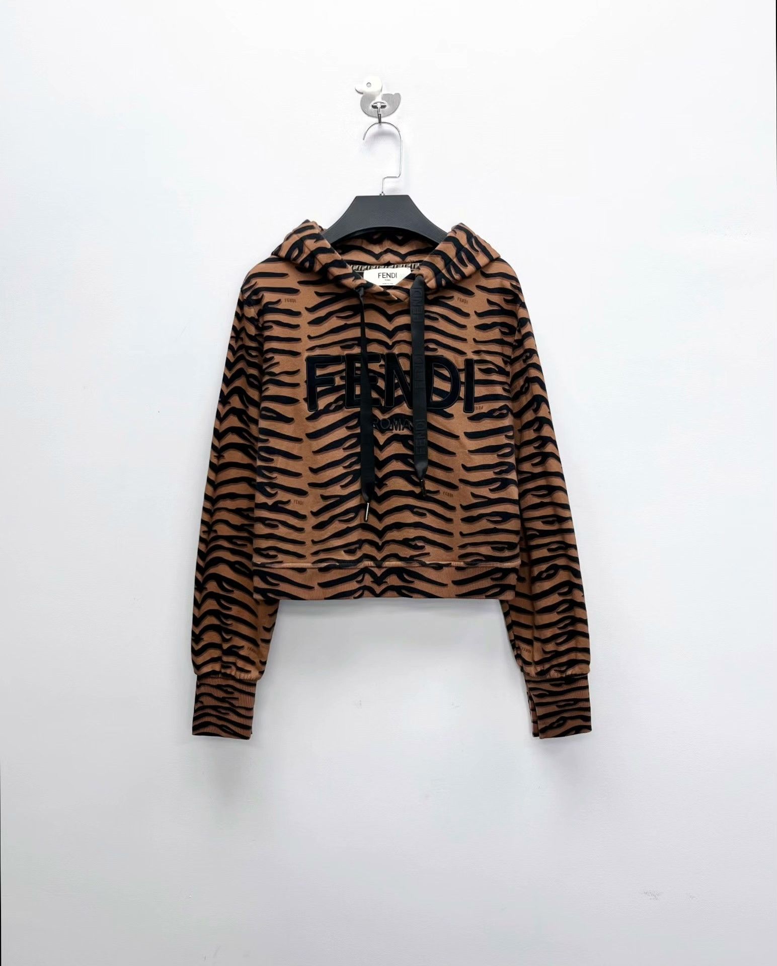 Fendi Fendi Limited Hoodie M Women Size M / US 6-8 / IT 42-44 - 1 Thumbnail