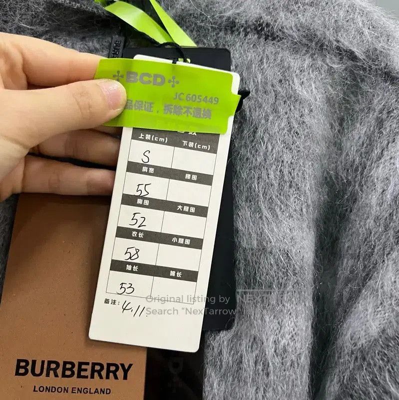 Burberry Burberry Gray Wool Long Sleeve Knit Sweater. Size S / US 4 / IT 40 - 5 Thumbnail