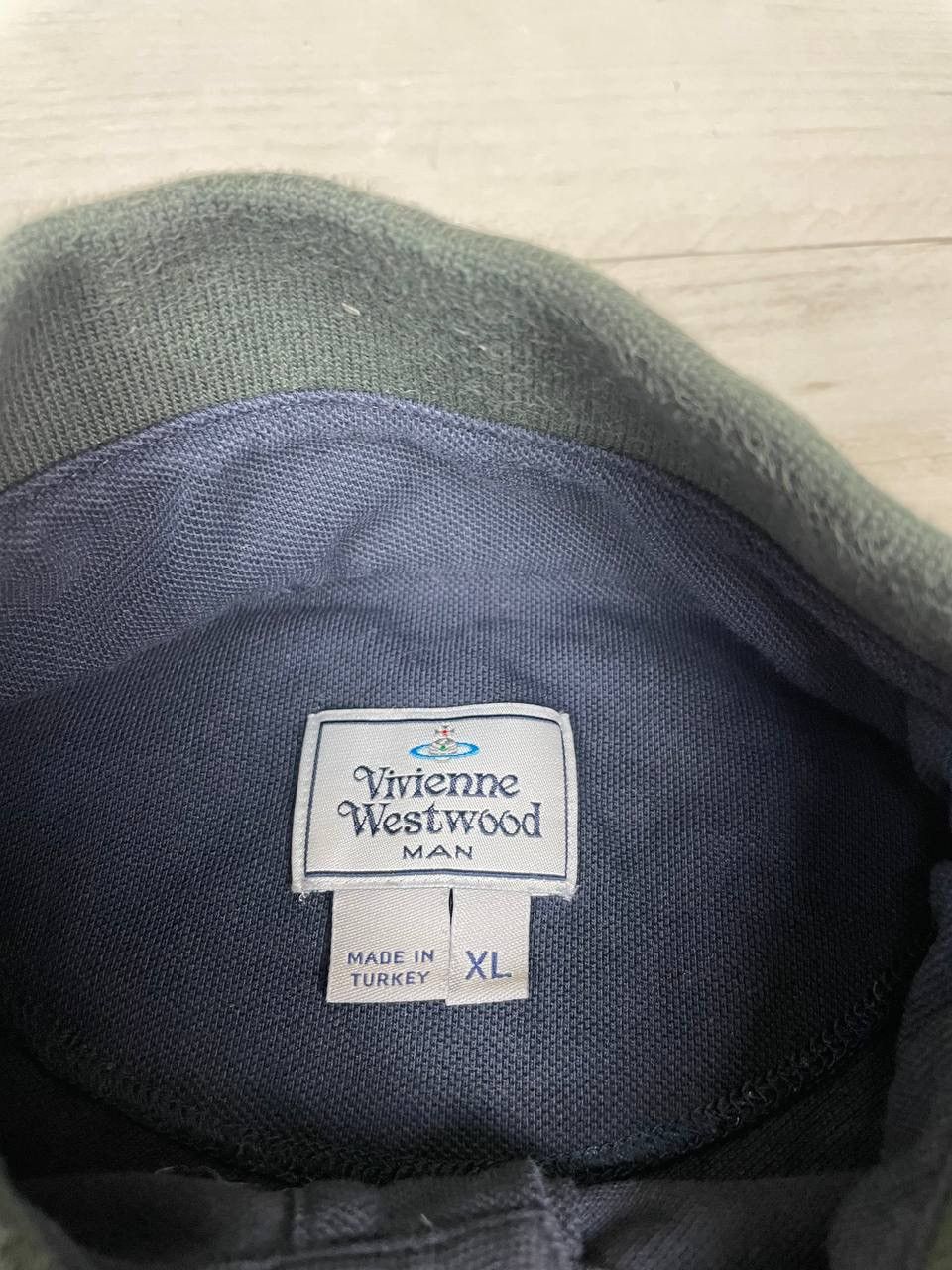 Vivienne Westwood Vivienne Westwood Polo Shirt Logo Orb Basic Luxury Size US XL / EU 56 / 4 - 7 Thumbnail
