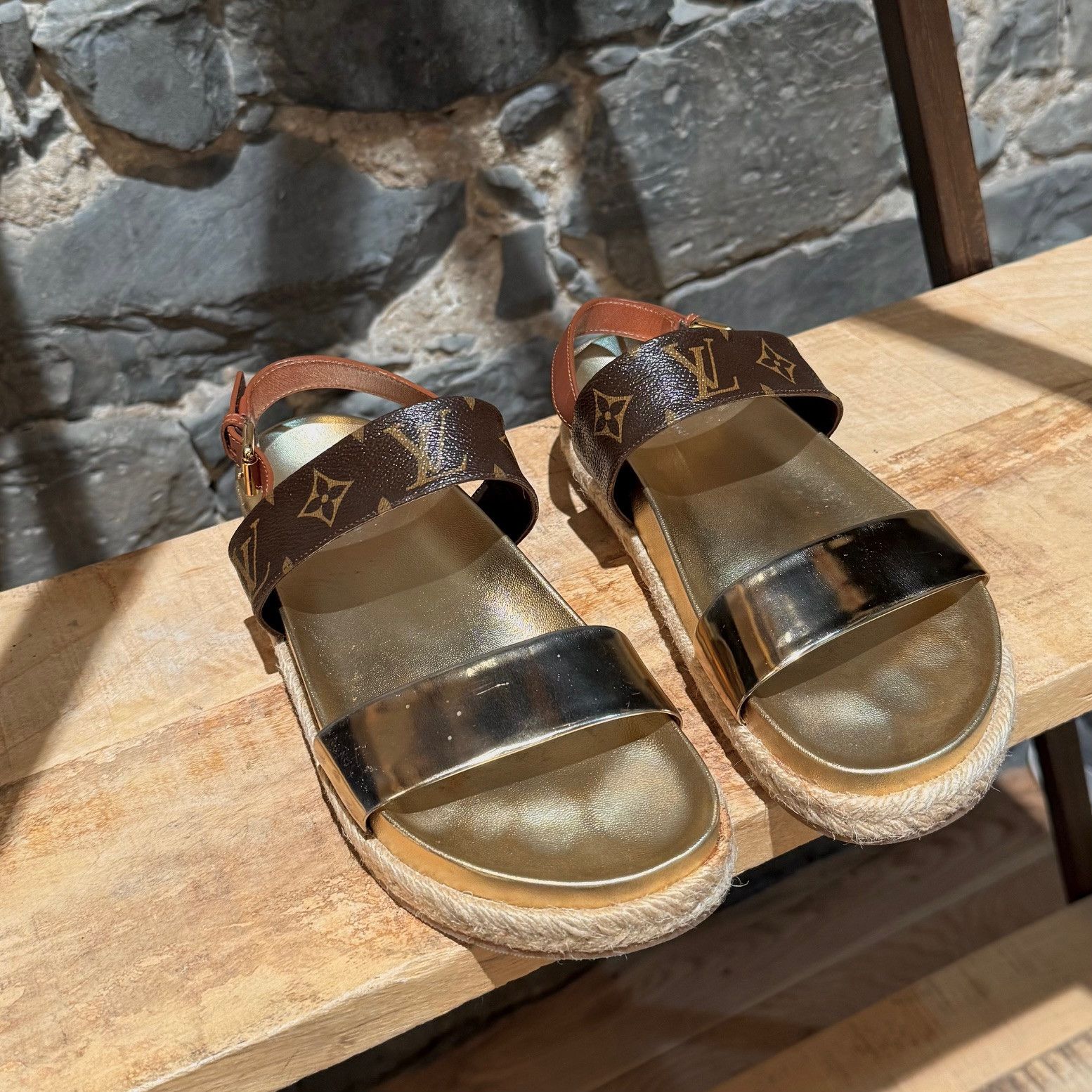 Louis Vuitton Louis Vuitton Metallic Gold Monogram Odyssey Sandals Size US 9 / IT 39 - 4 Thumbnail