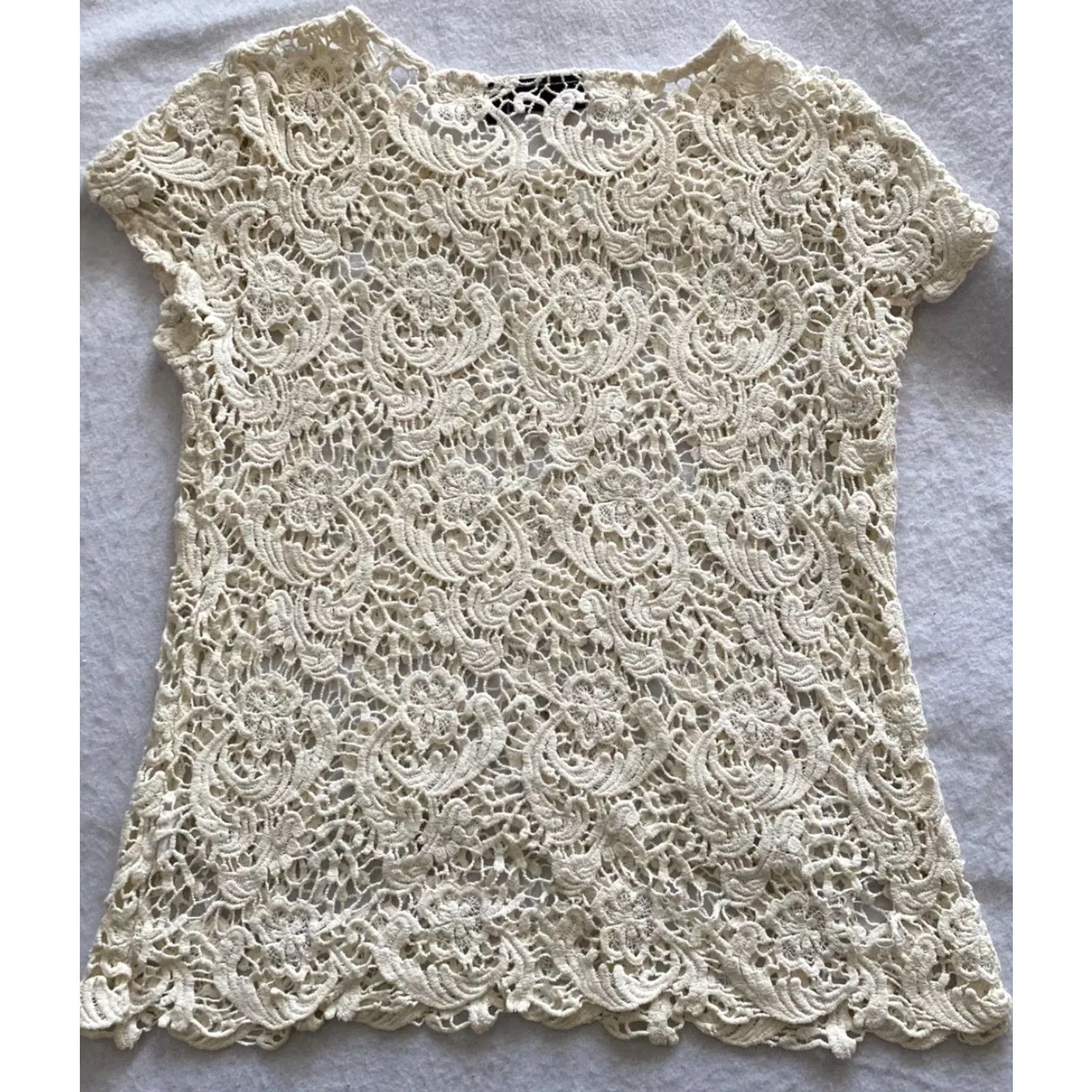 Apt. 9 Apt. 9 Women’s Blouse Top Small Ivory Cream Lace Short Sleeve Shirt Womens Regular Size S Square Neck Casual Romantic Cotton Blend Lace Pattern Size S / US 4 / IT 40 - 5 Thumbnail