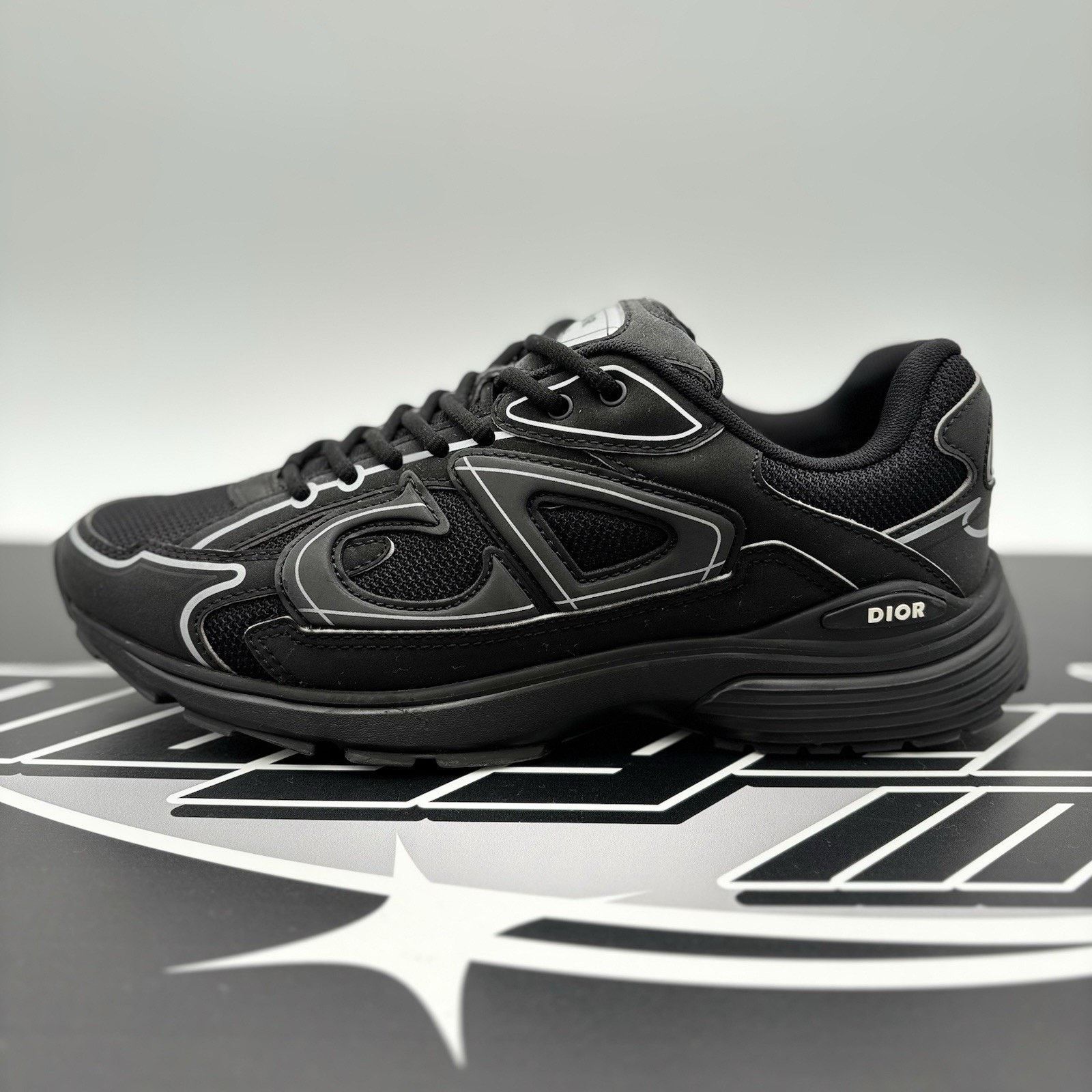 Dior Dior B30 Reflective Sneaker ' Black ' | GOOD CONDITION! Size US 8 / EU 41 - 11 Thumbnail