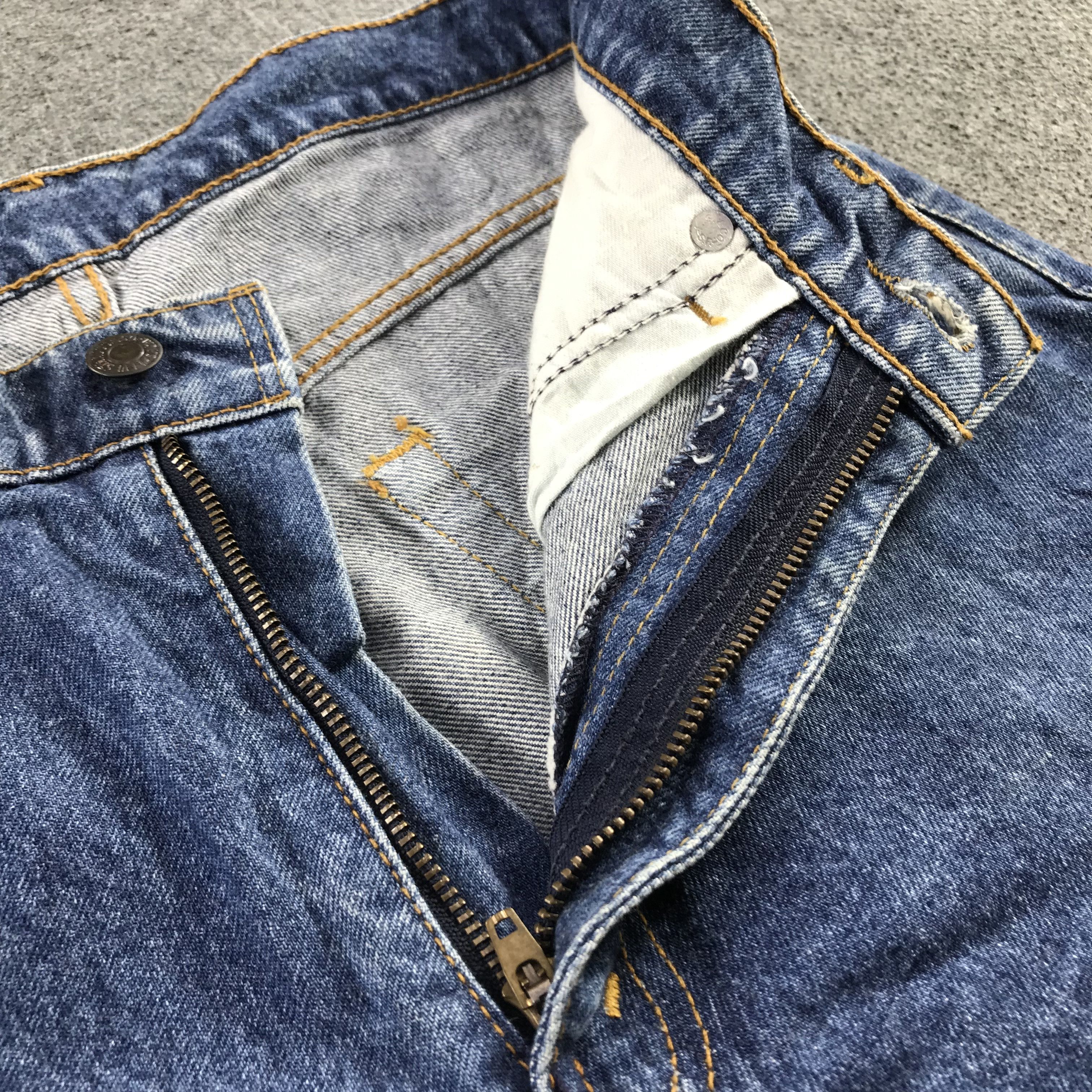 Levi's Vintage 90's Levis Jeans Stone wash Denim KJ3404 Size US 30 / EU 46 - 8 Thumbnail