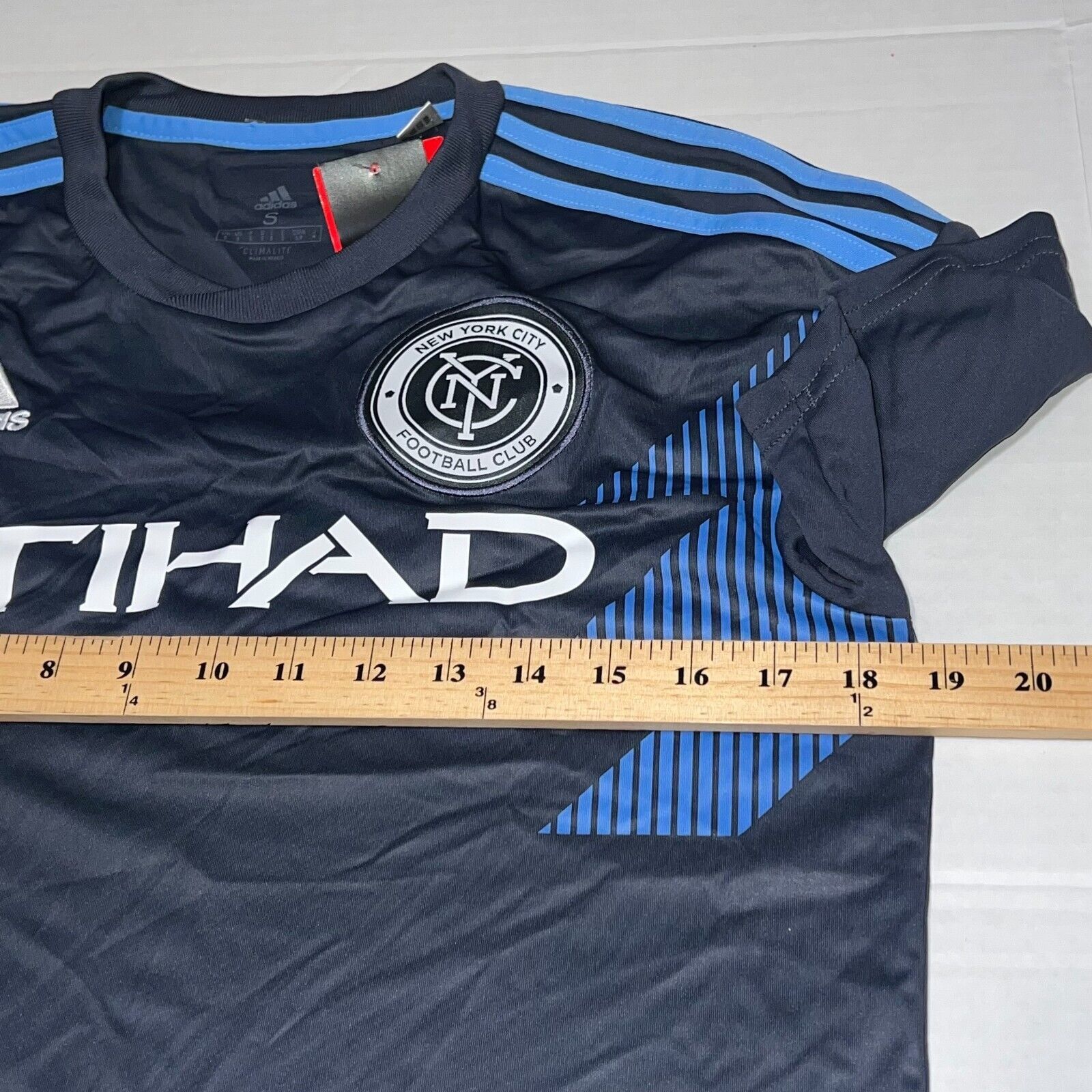 Adidas Adidas 2018 MLS New York F.C Soccer Jersey Men'sSmall CE3257 Size US S / EU 44-46 / 1 - 9 Thumbnail