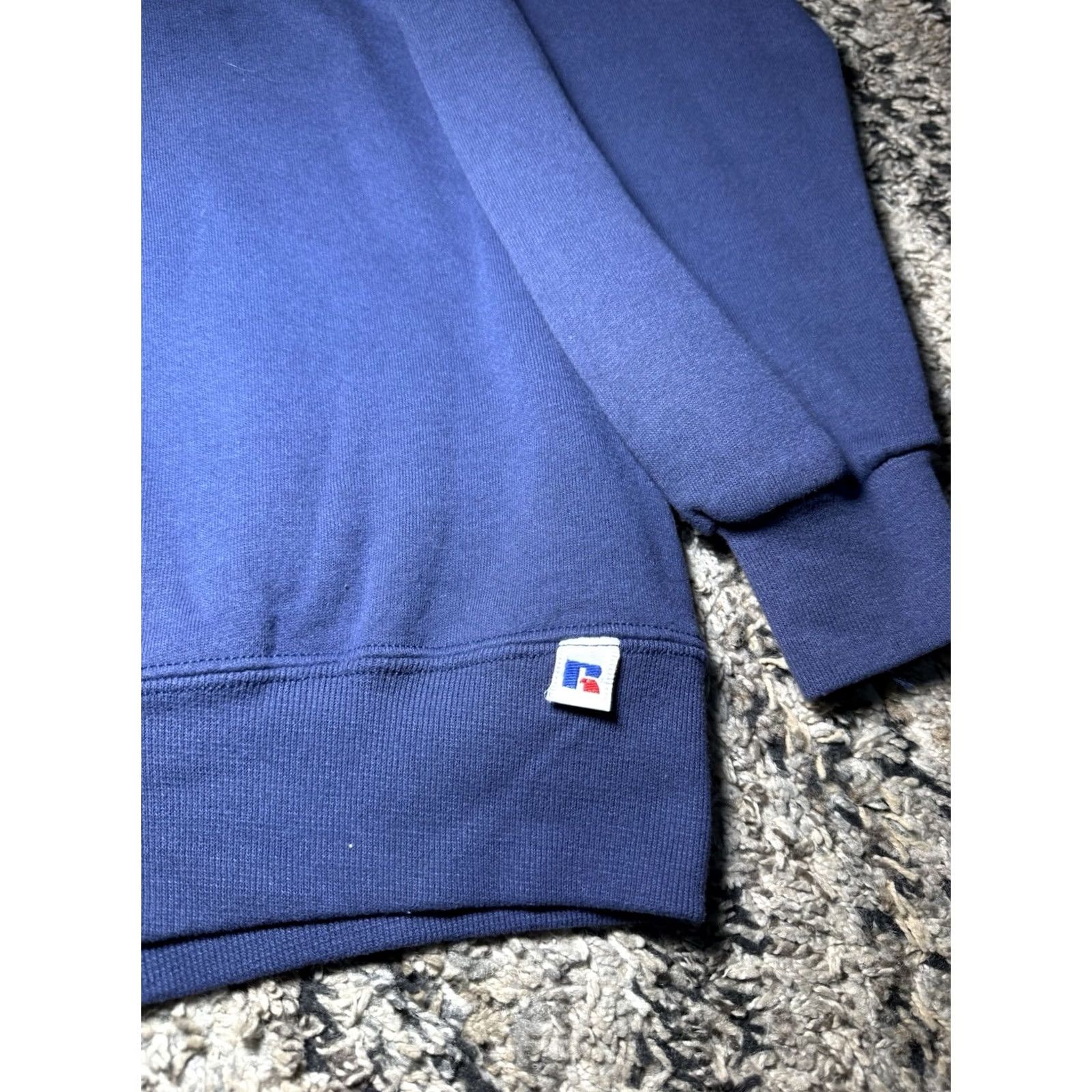 Russell Athletic VINTAGE Russell Athletic Sweatshirt XL Navy Blue Pullover Crew Neck Chest Logo USA Made 24 in Wide 28 in Long Unisex Adults Size US XL / EU 56 / 4 - 4 Thumbnail