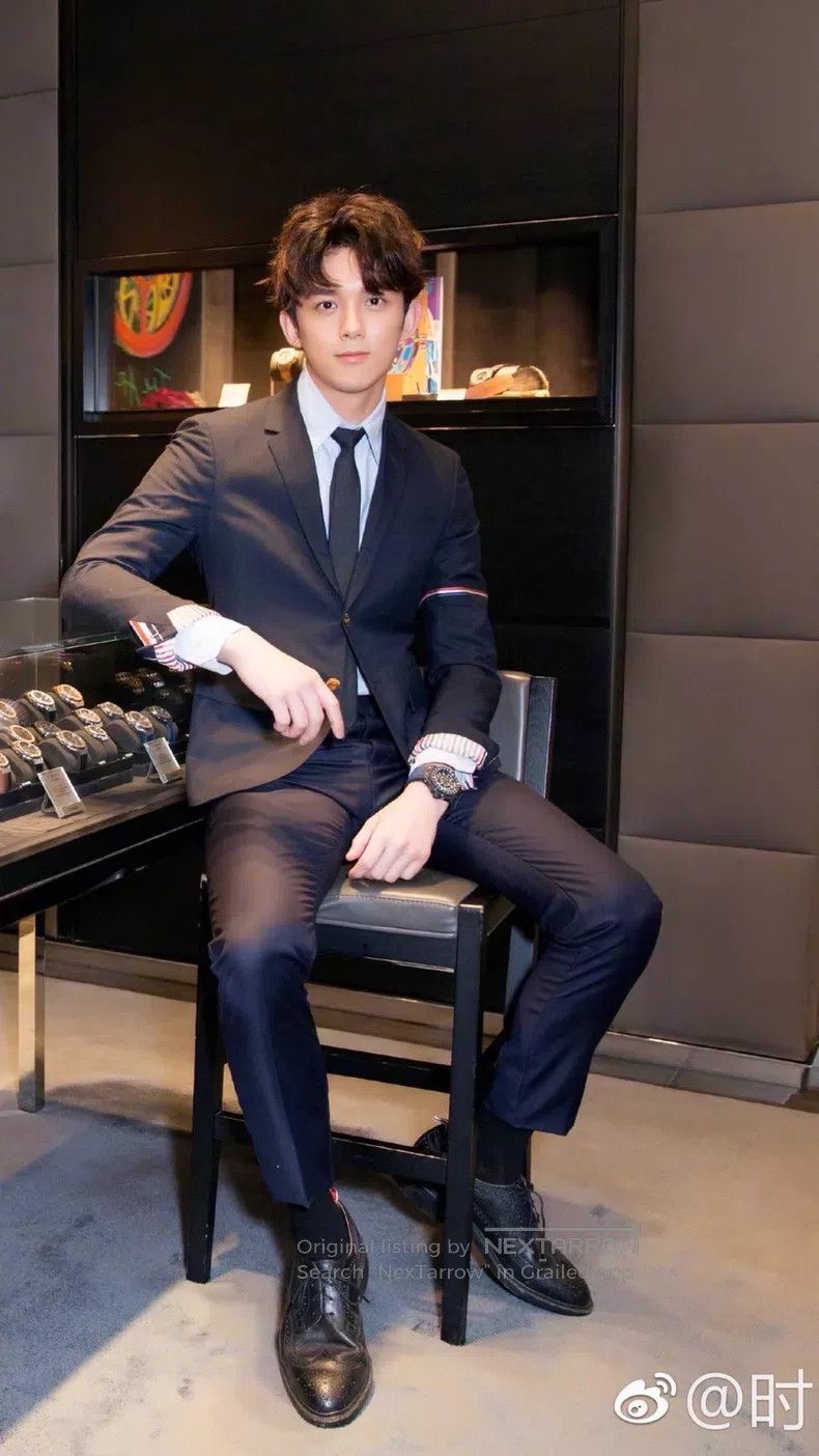 Thom Browne Thom Browne size 3 Slacks Dark Blue with Gold Buttons Size US 28 / EU 44 - 9 Thumbnail