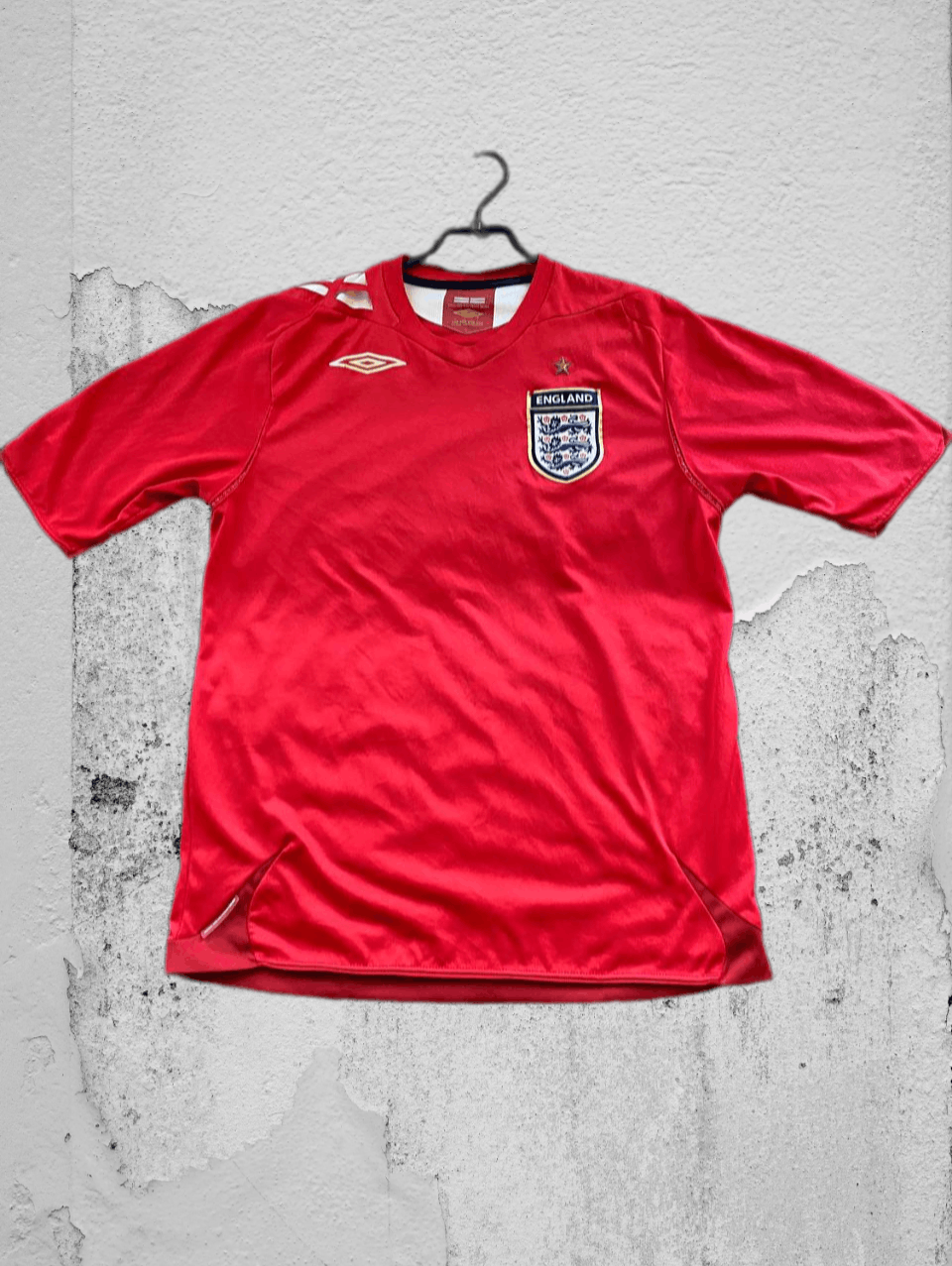 Umbro Vintage England Umbro soccer jersey size M Size US M / EU 48-50 / 2 - 1 Thumbnail